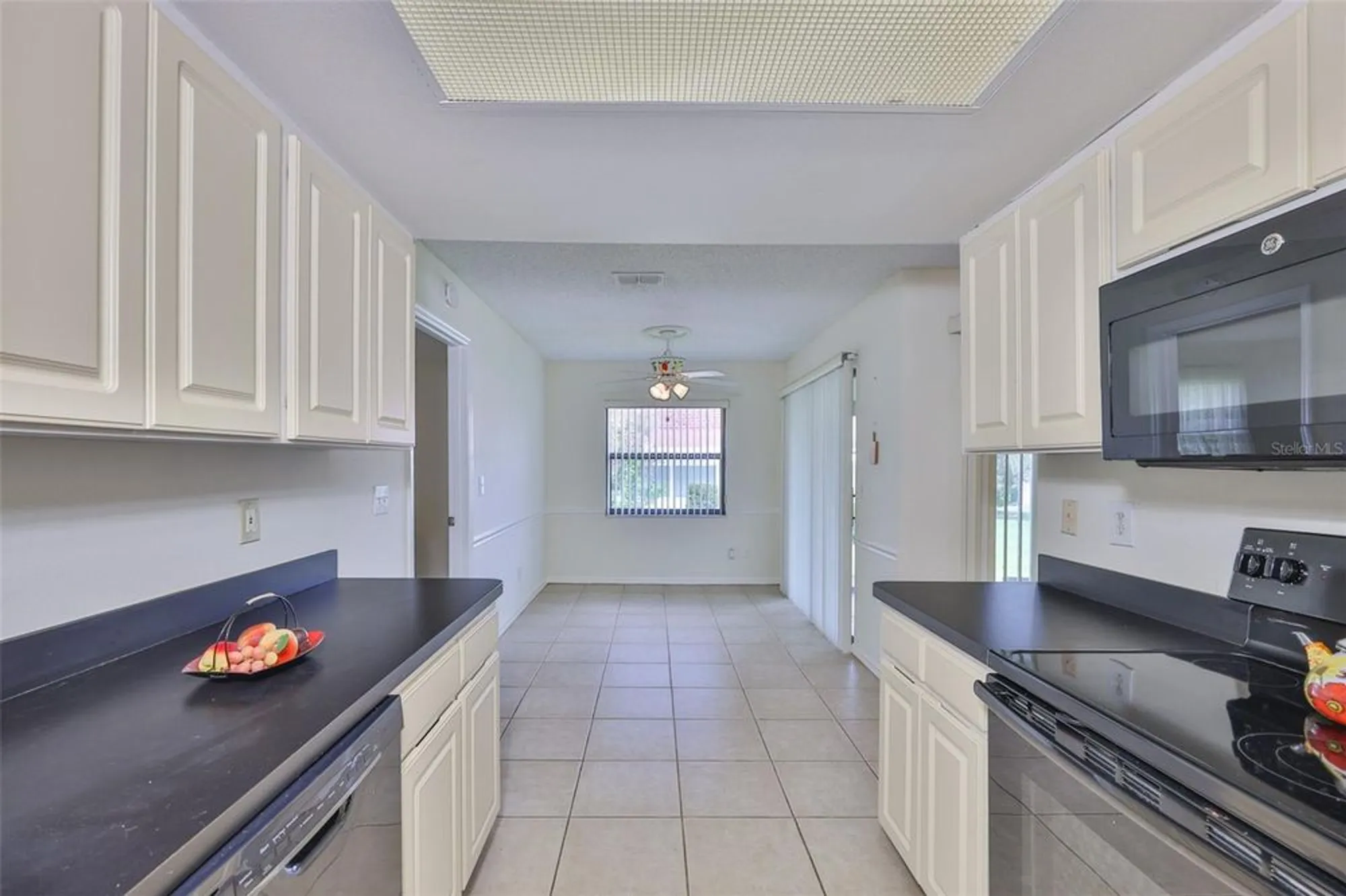 Property Slideshow image 15 of 22 | 1709 s pebble beach blvd, Sun City Center, FL, 33573