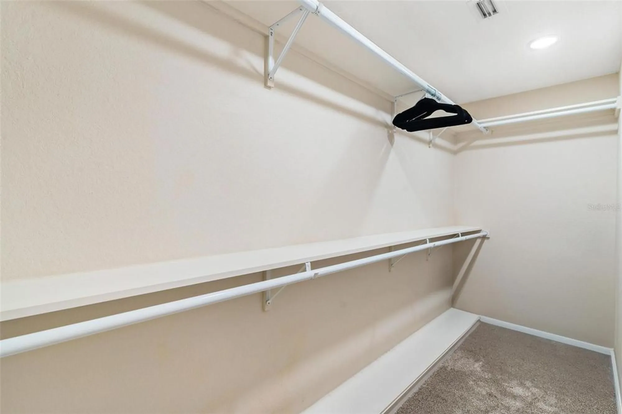 Property Slideshow image 27 of 44 | 6152 topsail rd, Lady Lake, FL, 32159