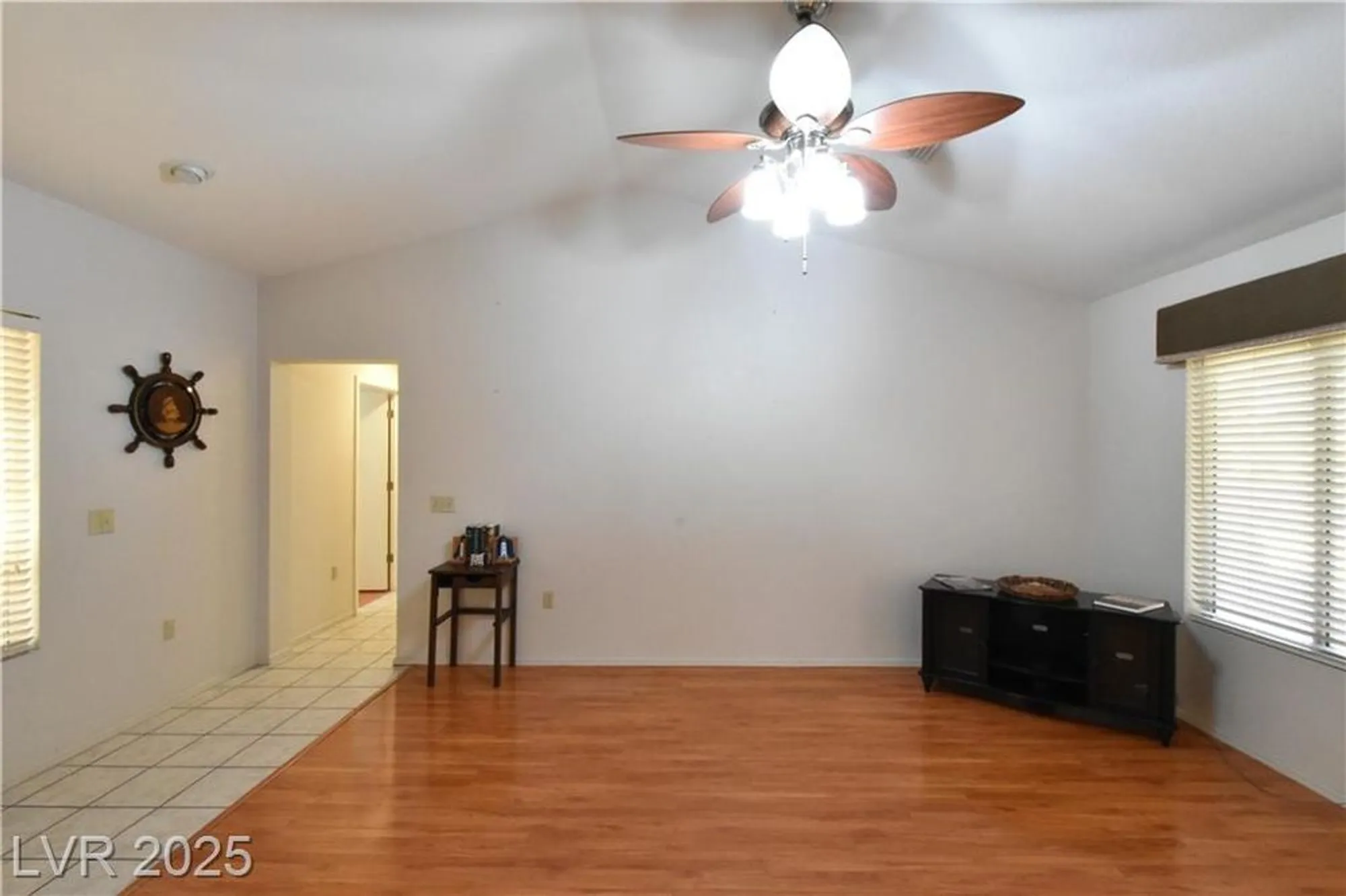 Property Slideshow image 4 of 29 | 2412 springridge dr, Las Vegas, NV, 89134