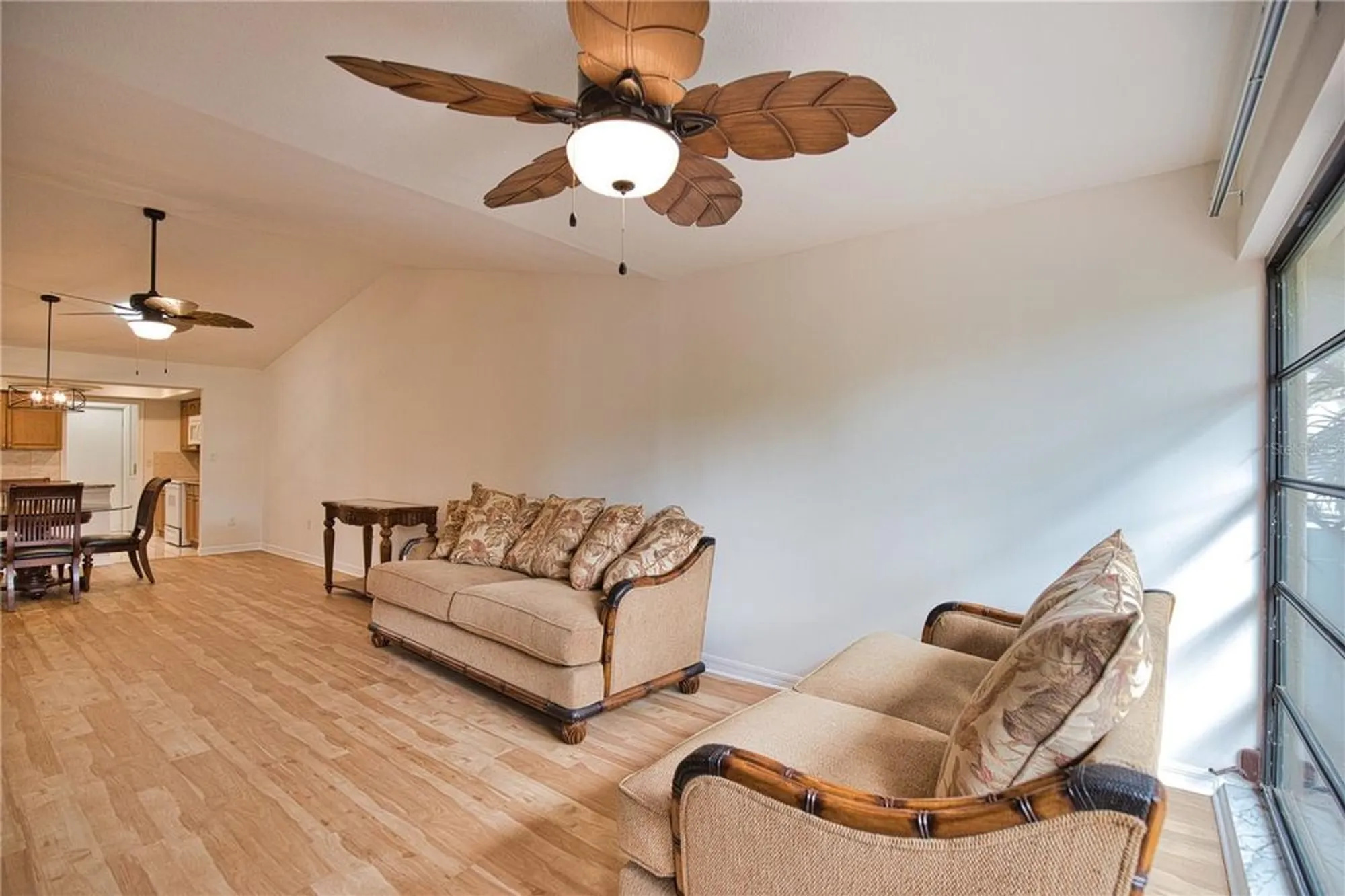 Property Slideshow image 28 of 45 | 7171 wood creek dr 5, Sarasota, FL, 34231