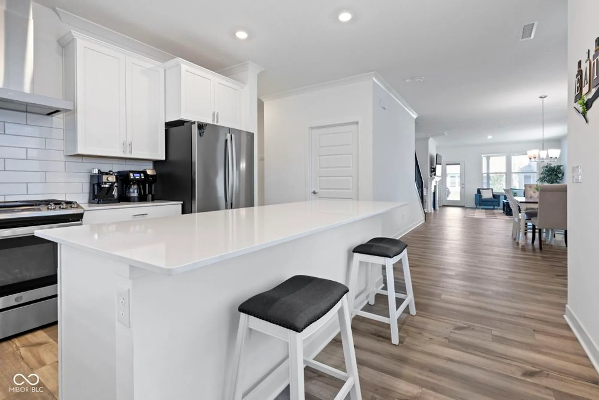 Property Slideshow image 10 of 40 | 335 ehrlich ln, Westfield, IN, 46074