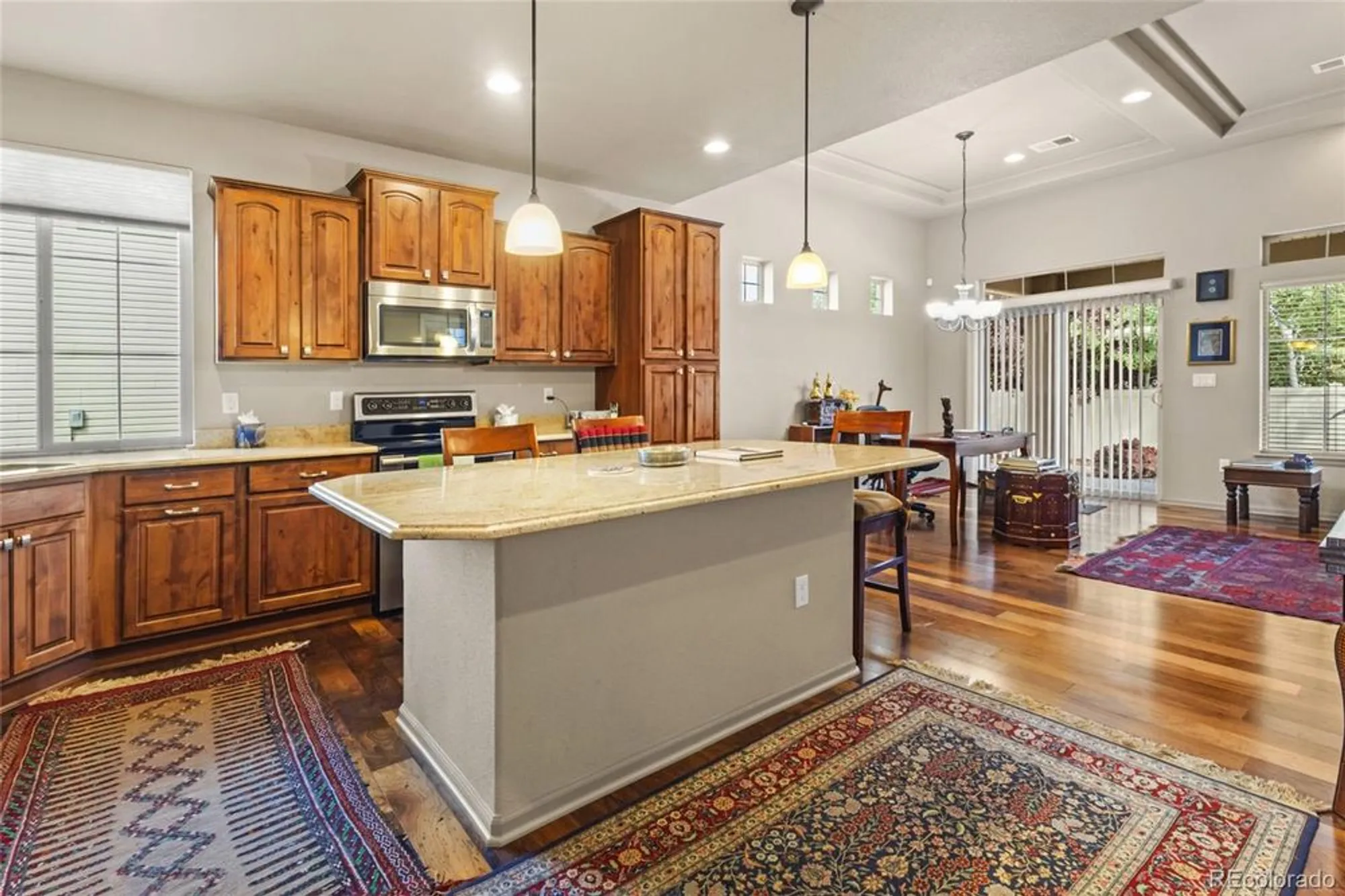 Property Slideshow image 7 of 25 | 5470 ensenada st, Denver, CO, 80249