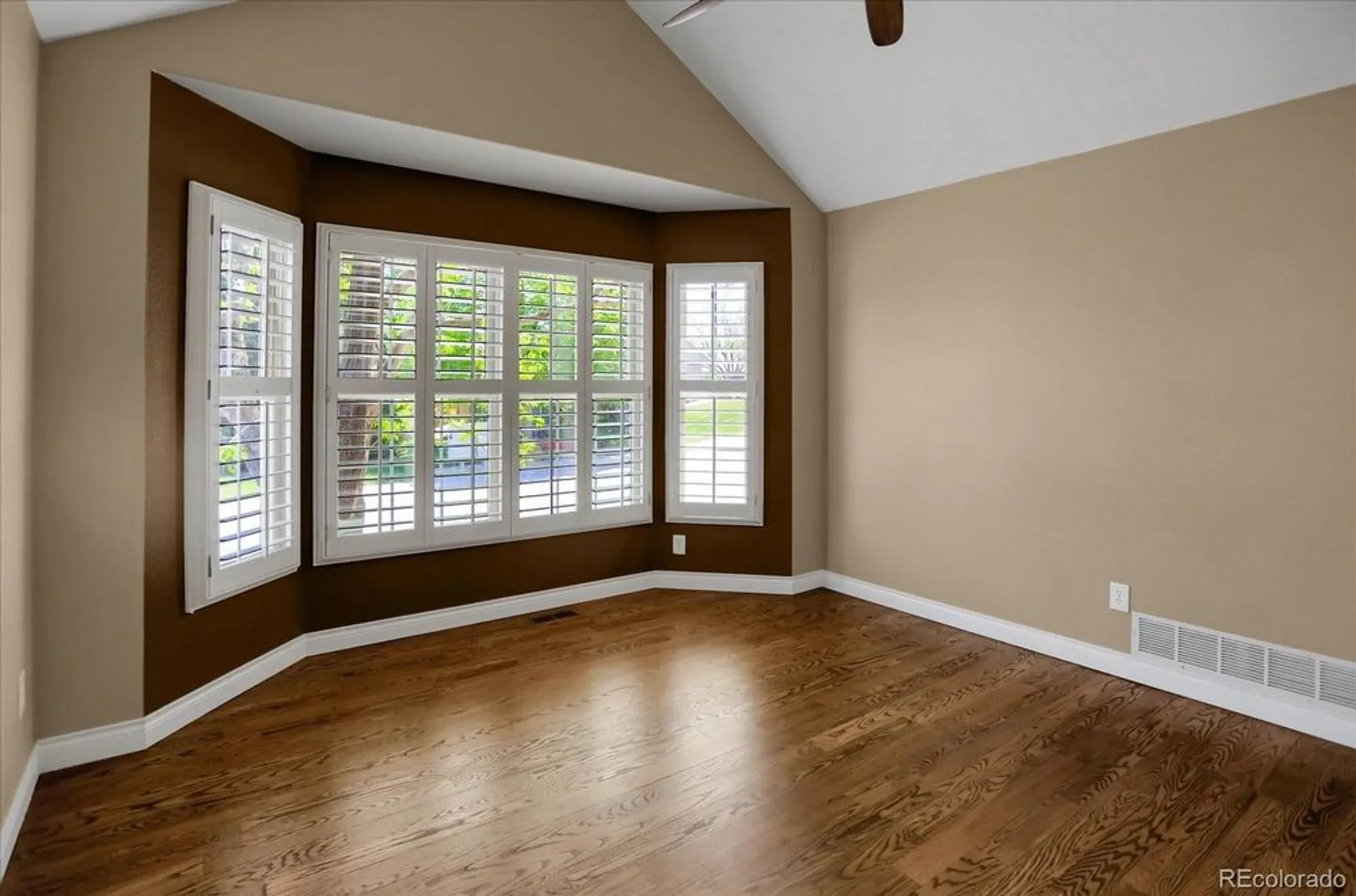 Property Slideshow image 20 of 36 | 8951 greenwich st, Highlands Ranch, CO, 80130