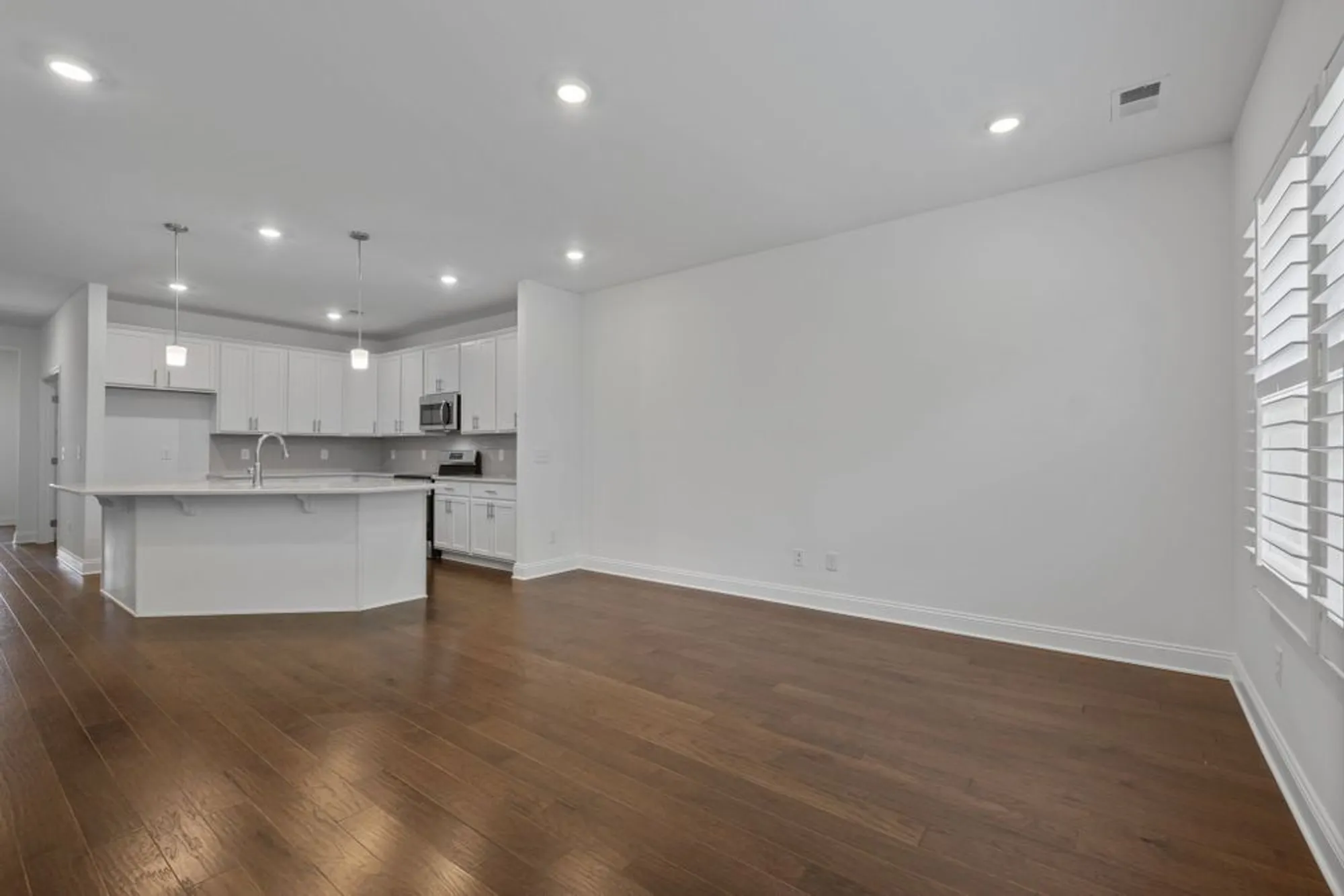 Property Slideshow image 13 of 35 | 1551 cedarbrooke ln, Lebanon, TN, 37090