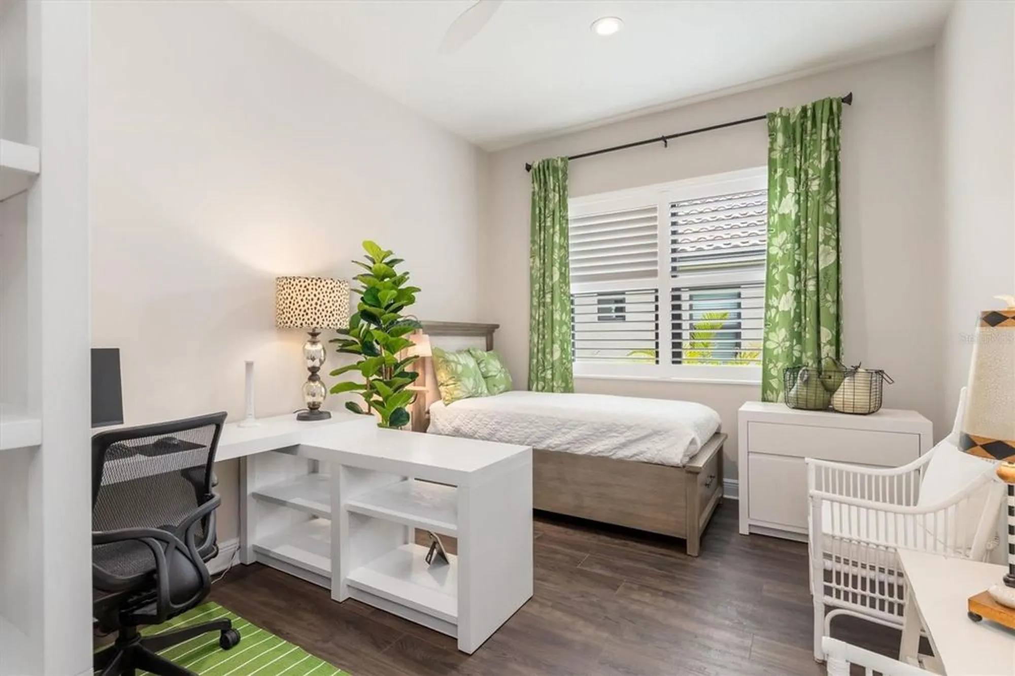 Property Slideshow image 25 of 50 | 26846 weiskopf dr, Englewood, FL, 34223