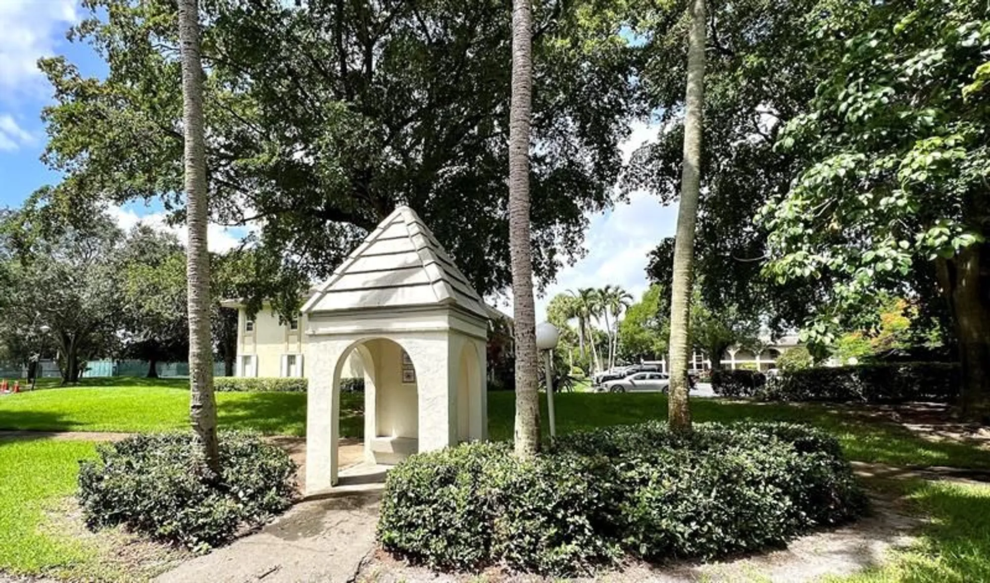 Property Slideshow image 34 of 57 | 2606 nassau bnd h2, Coconut Creek, FL, 33066