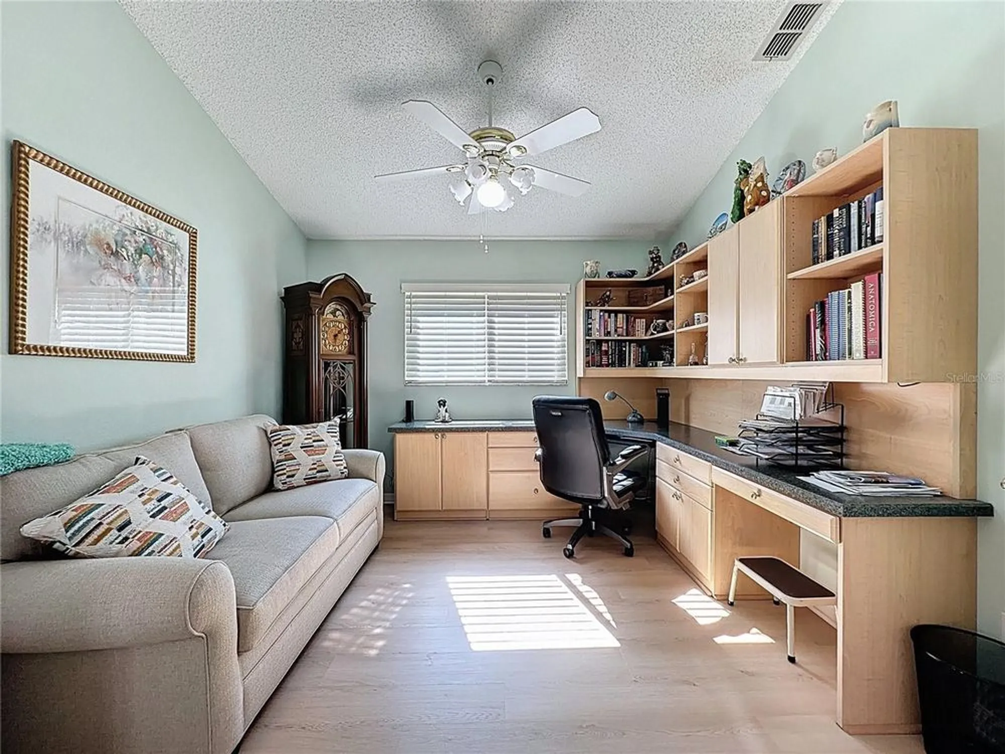 Property Slideshow image 12 of 78 | 3906 doune way, Clermont, FL, 34711