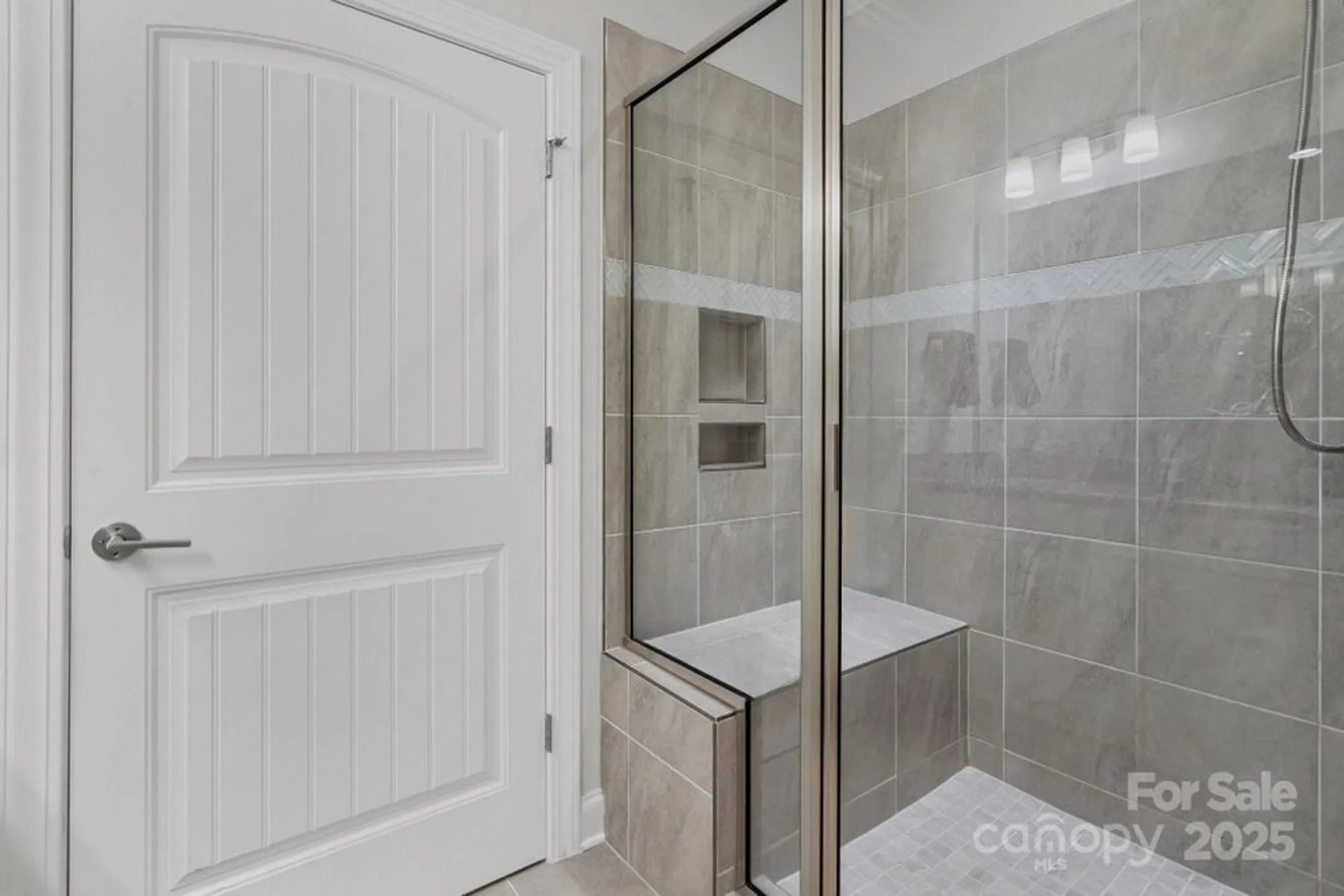 Property Slideshow image 23 of 45 | 6160 pier dr, Denver, NC, 28037