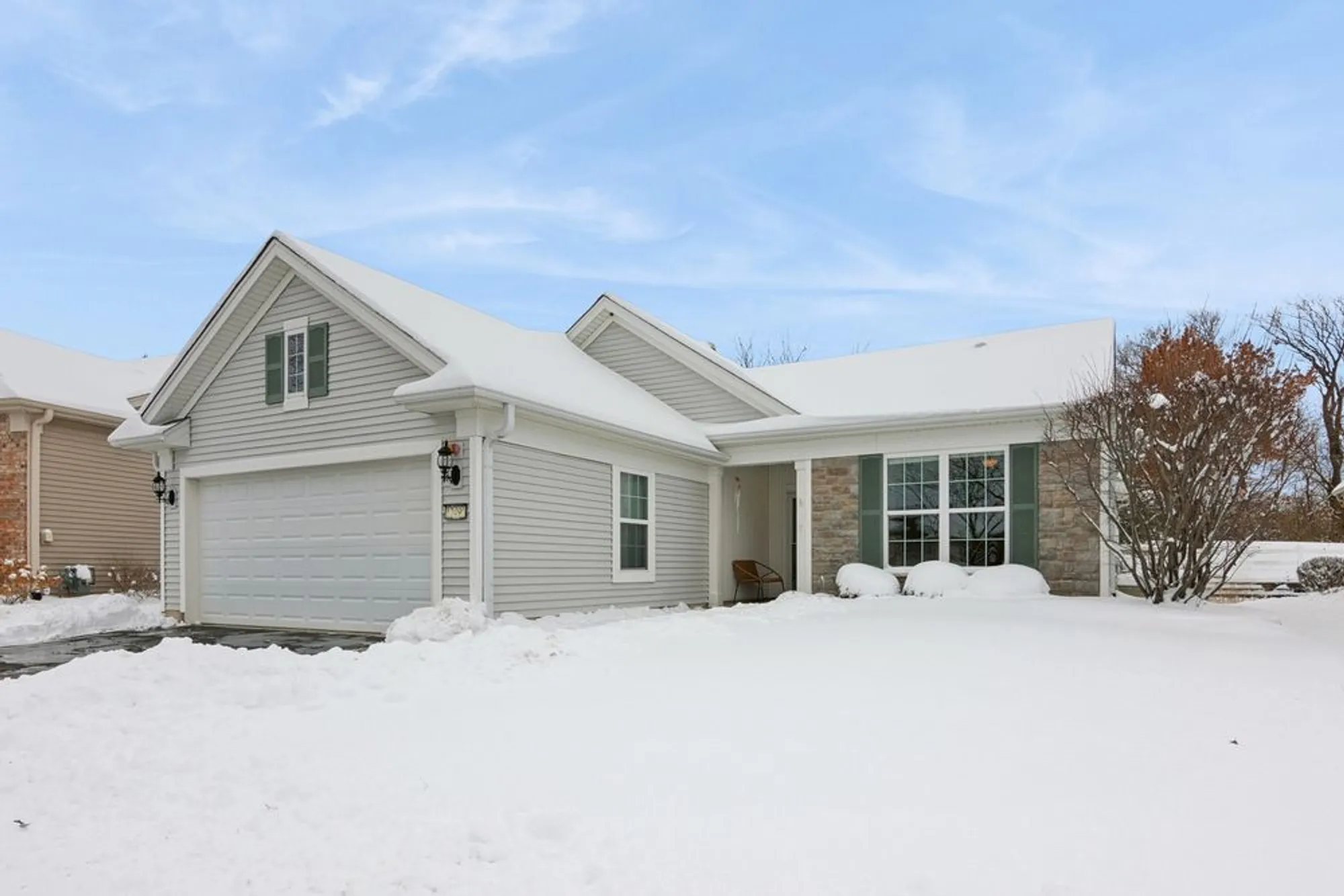 Property Slideshow image 20 of 21 | 12490 russet ln, Huntley, IL, 60142
