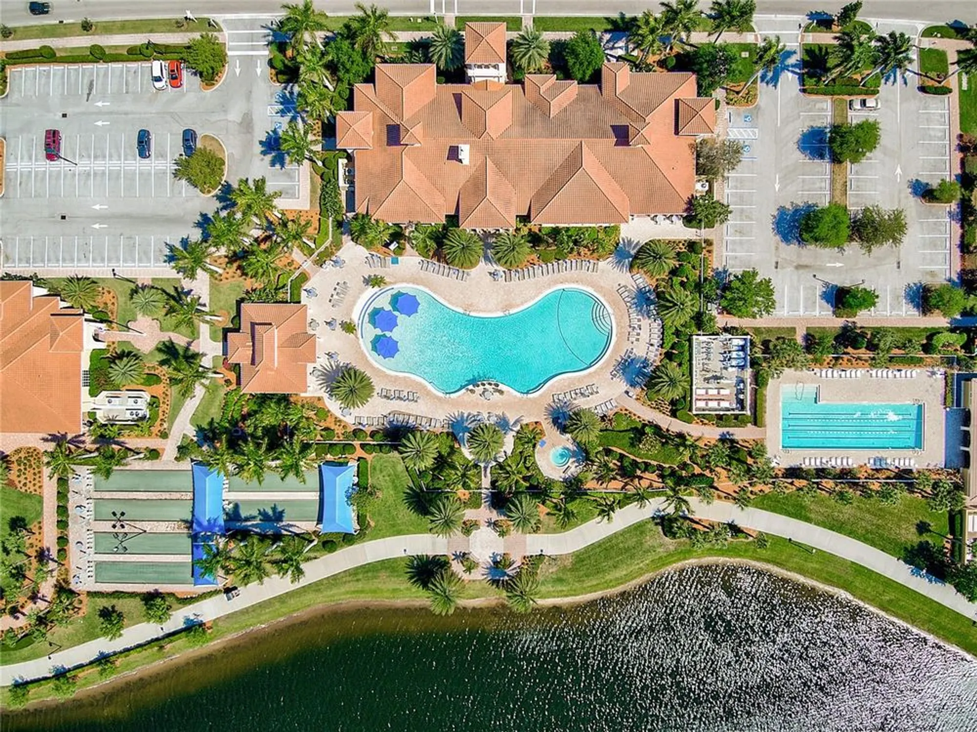 Property Slideshow image 40 of 66 | 13756 vadini st, Venice, FL, 34293