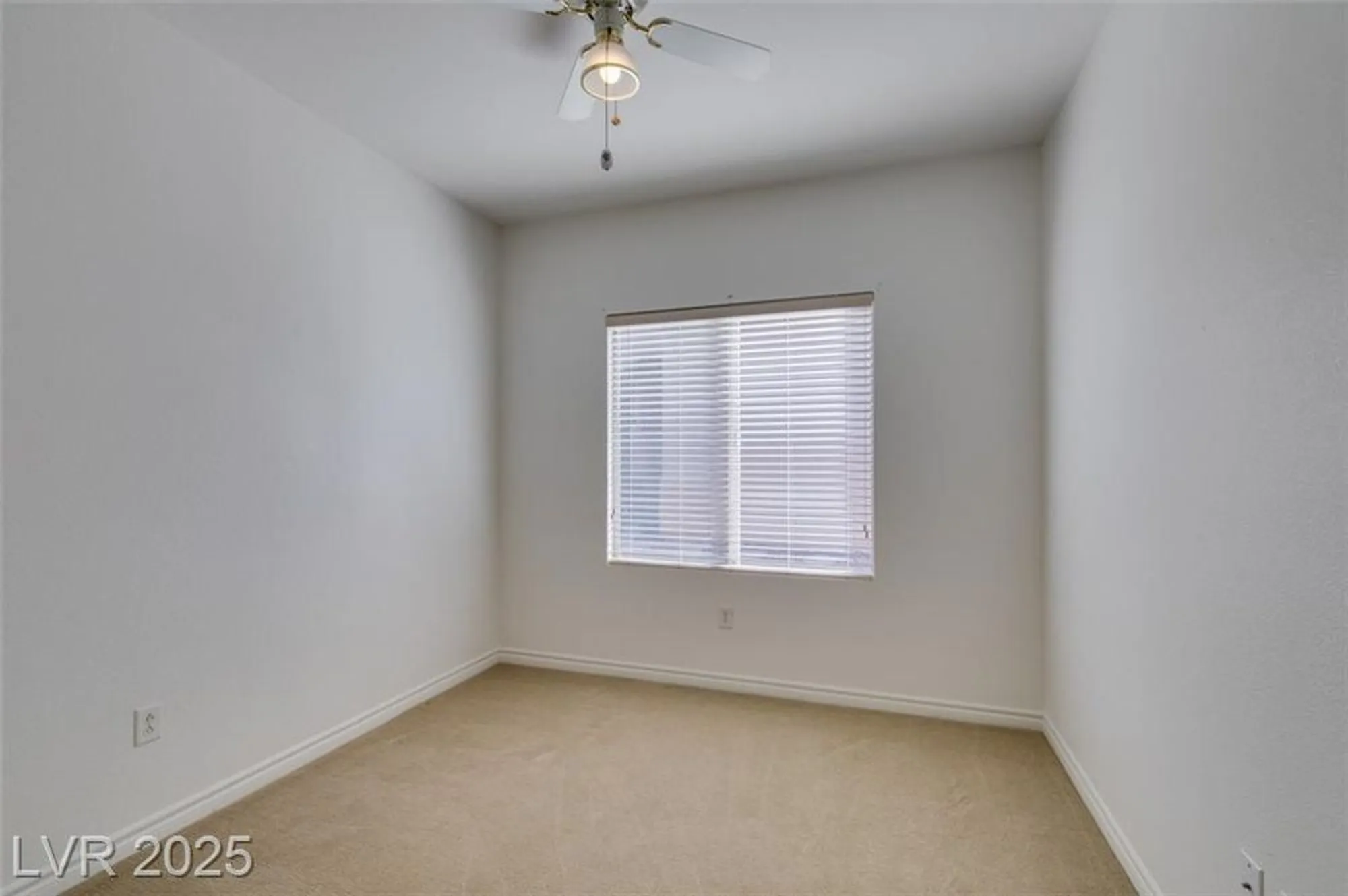 Property Slideshow image 20 of 27 | 1807 joy grove ave, Henderson, NV, 89012