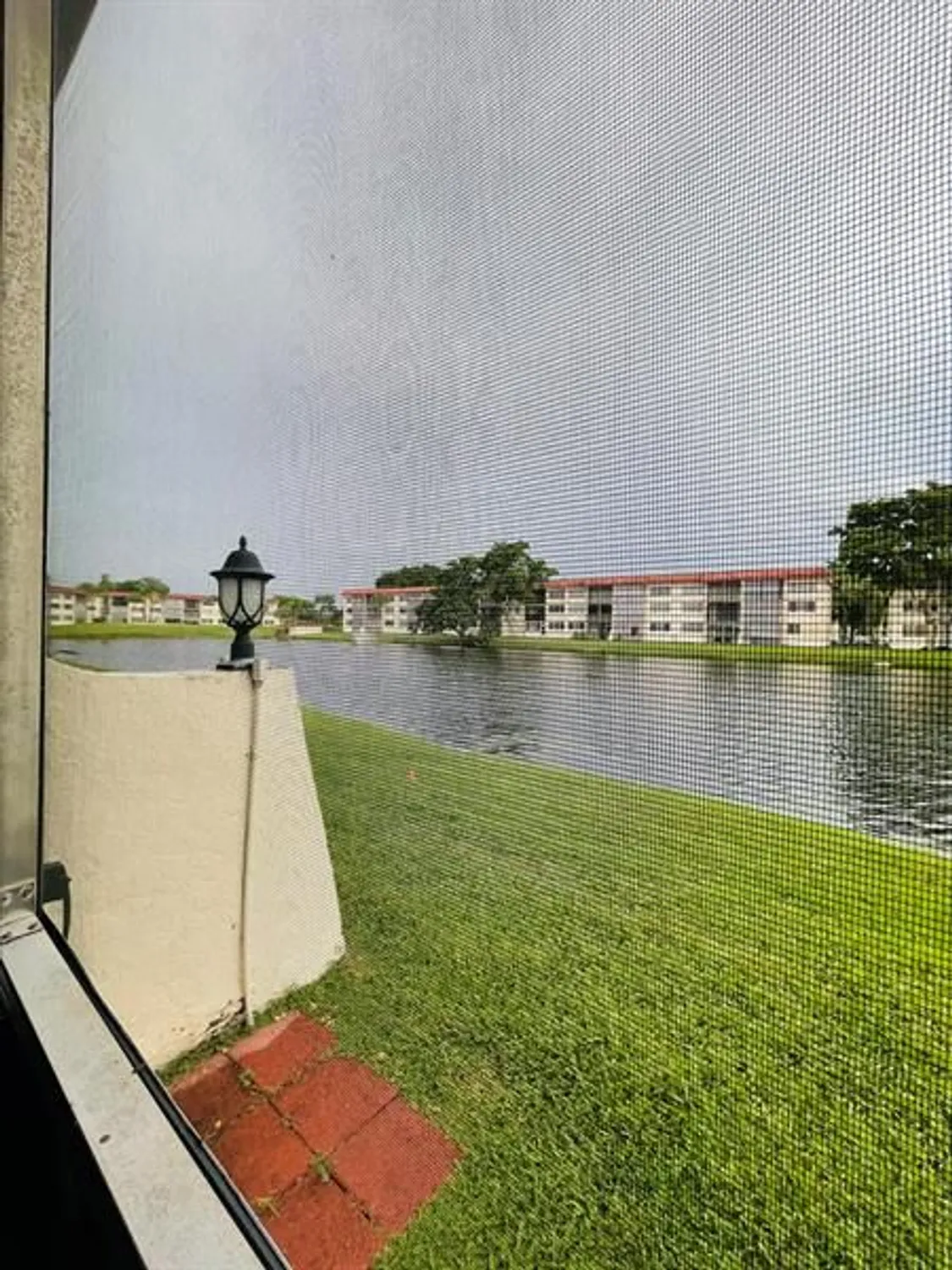 Property Slideshow image 33 of 99 | 361 s hollybrook dr 103, Pembroke Pines, FL, 33025