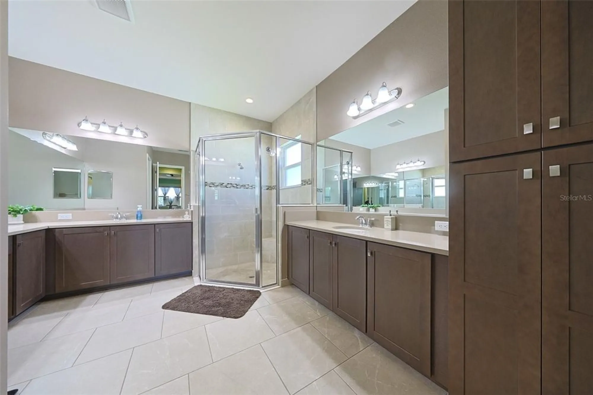 Property Slideshow image 26 of 58 | 4920 sevilla shores dr, Wimauma, FL, 33598