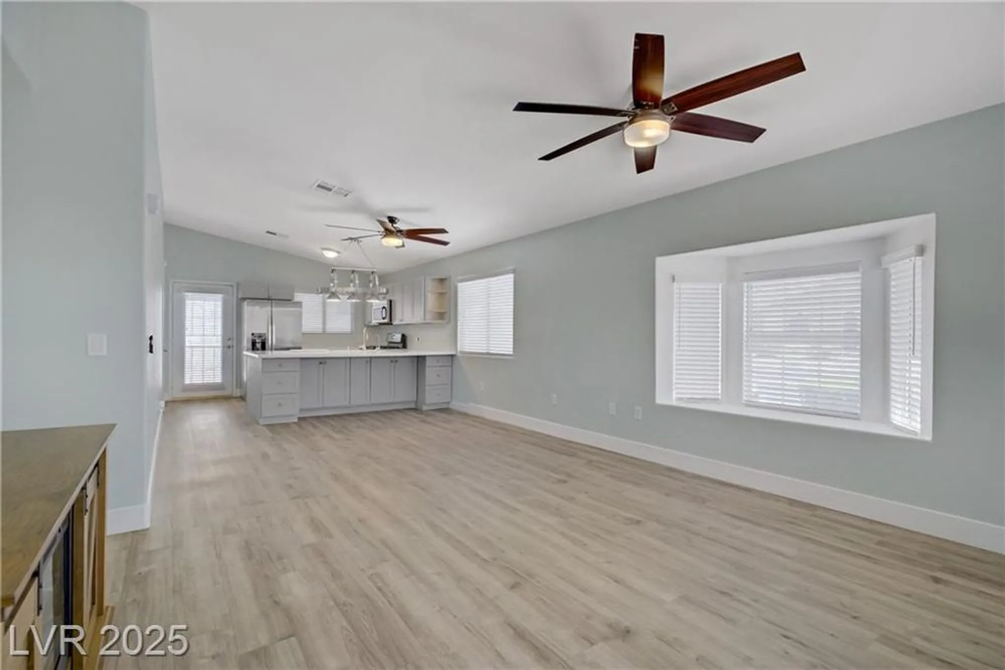 Property Slideshow image 3 of 30 | 5129 midnight oil dr, Las Vegas, NV, 89122