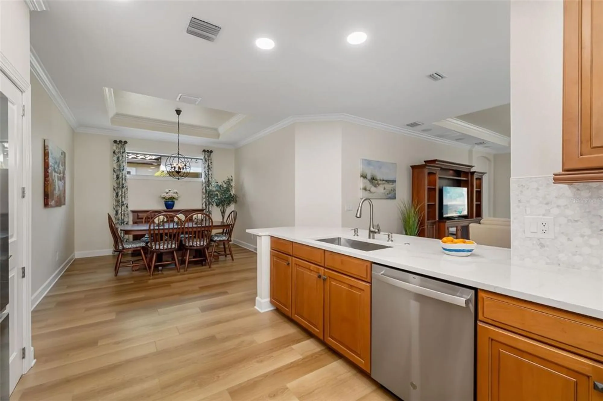 Property Slideshow image 19 of 55 | 5043 serata dr, Bradenton, FL, 34211