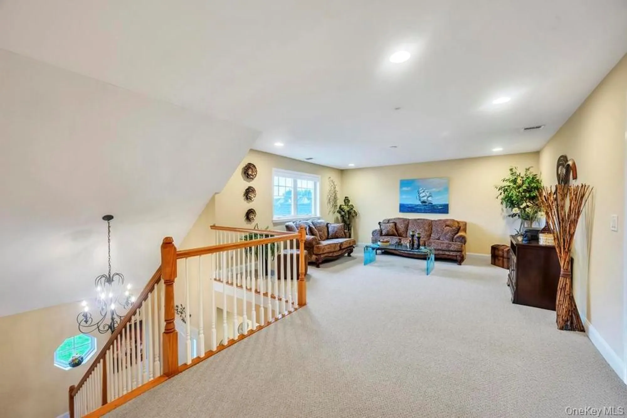 Property Slideshow image 33 of 42 | 4 haverton ct, Riverhead, NY, 11901