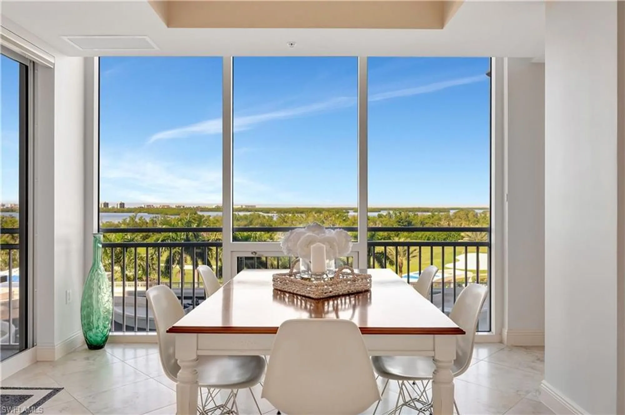 Property Slideshow image 18 of 50 | 4951 bonita bay blvd unit 504, Bonita Springs, FL, 34134