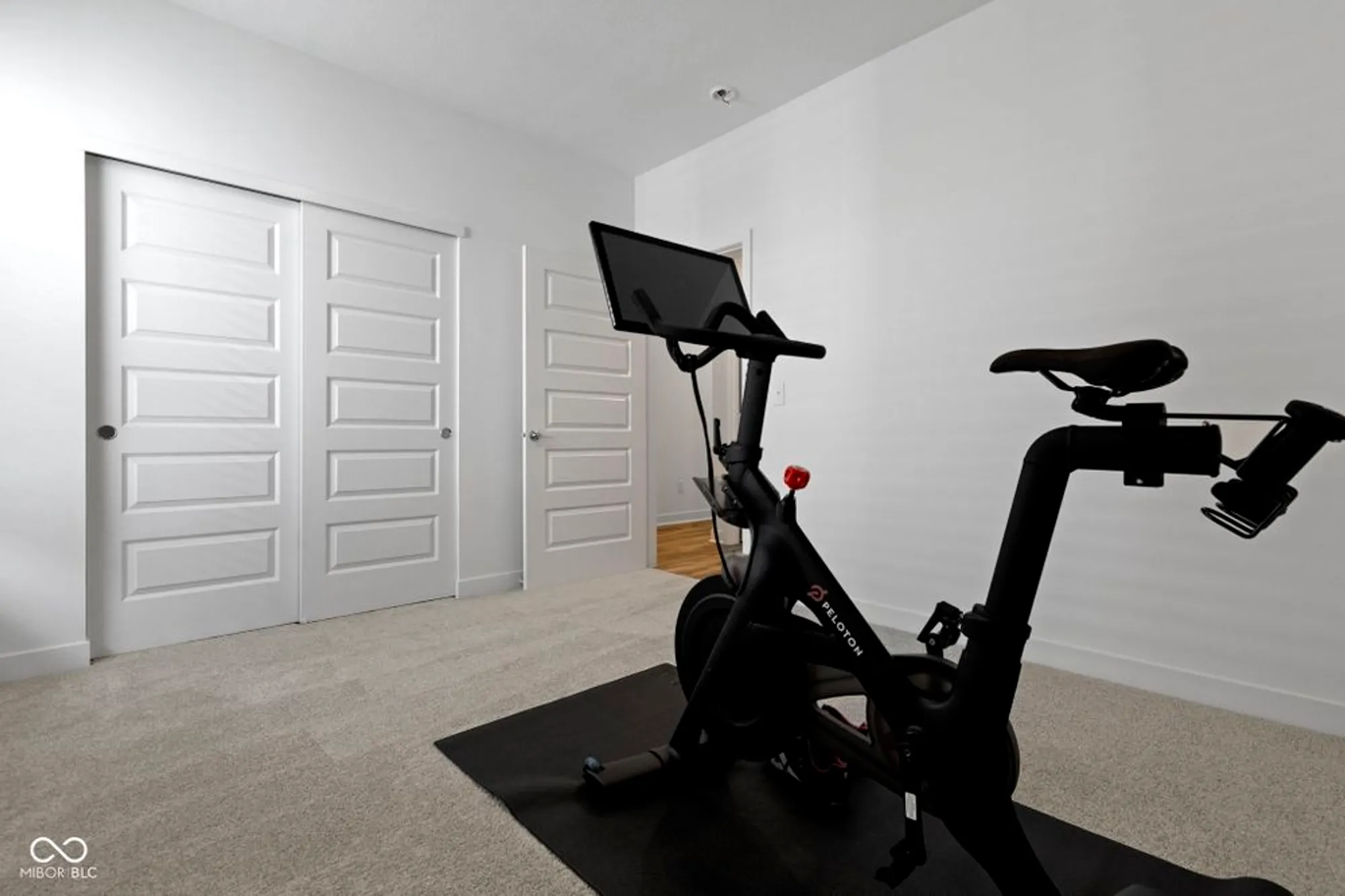 Property Slideshow image 29 of 40 | 335 ehrlich ln, Westfield, IN, 46074