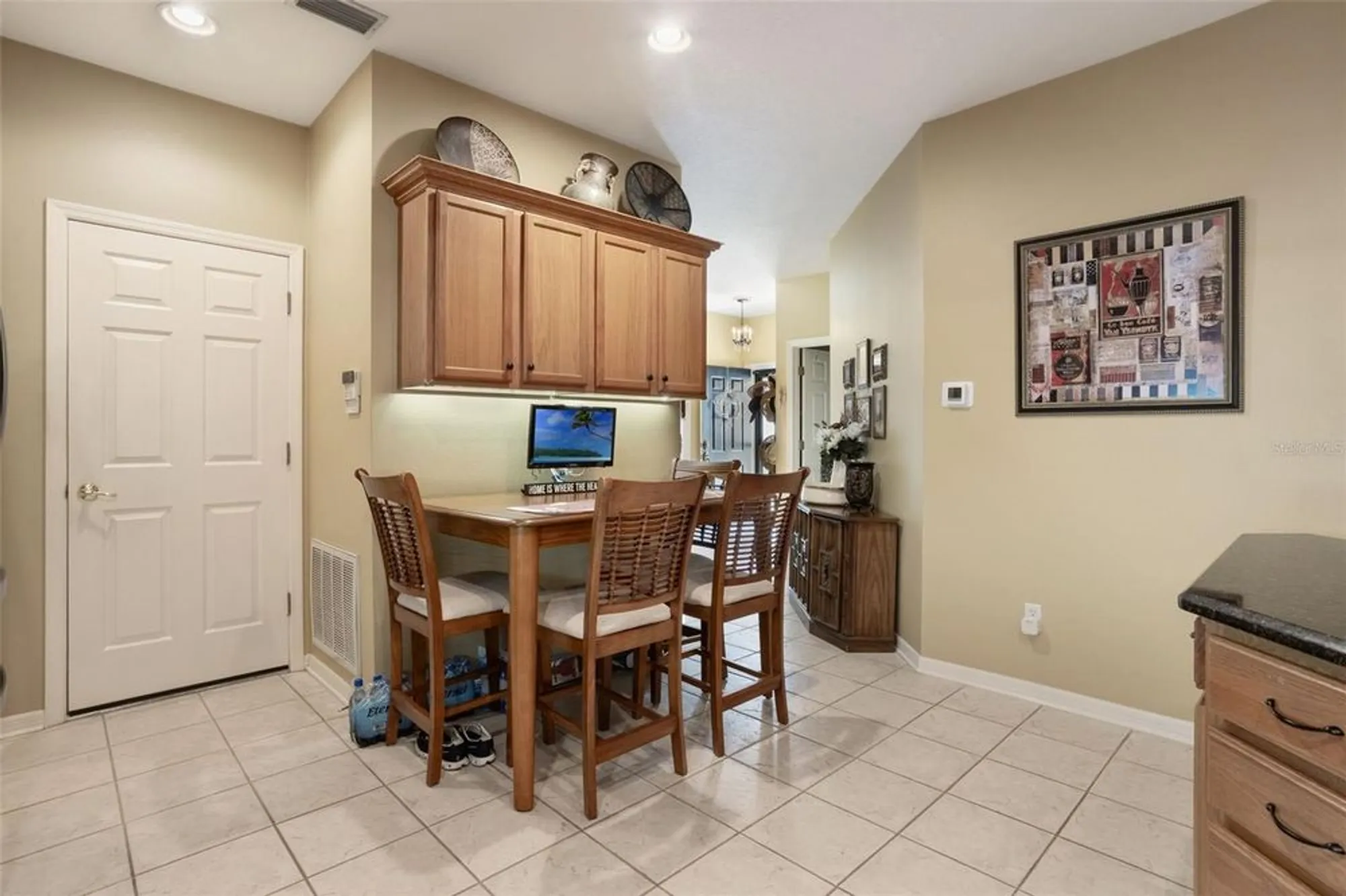 Property Slideshow image 12 of 39 | 9015 saint andrews way, Mount Dora, FL, 32757