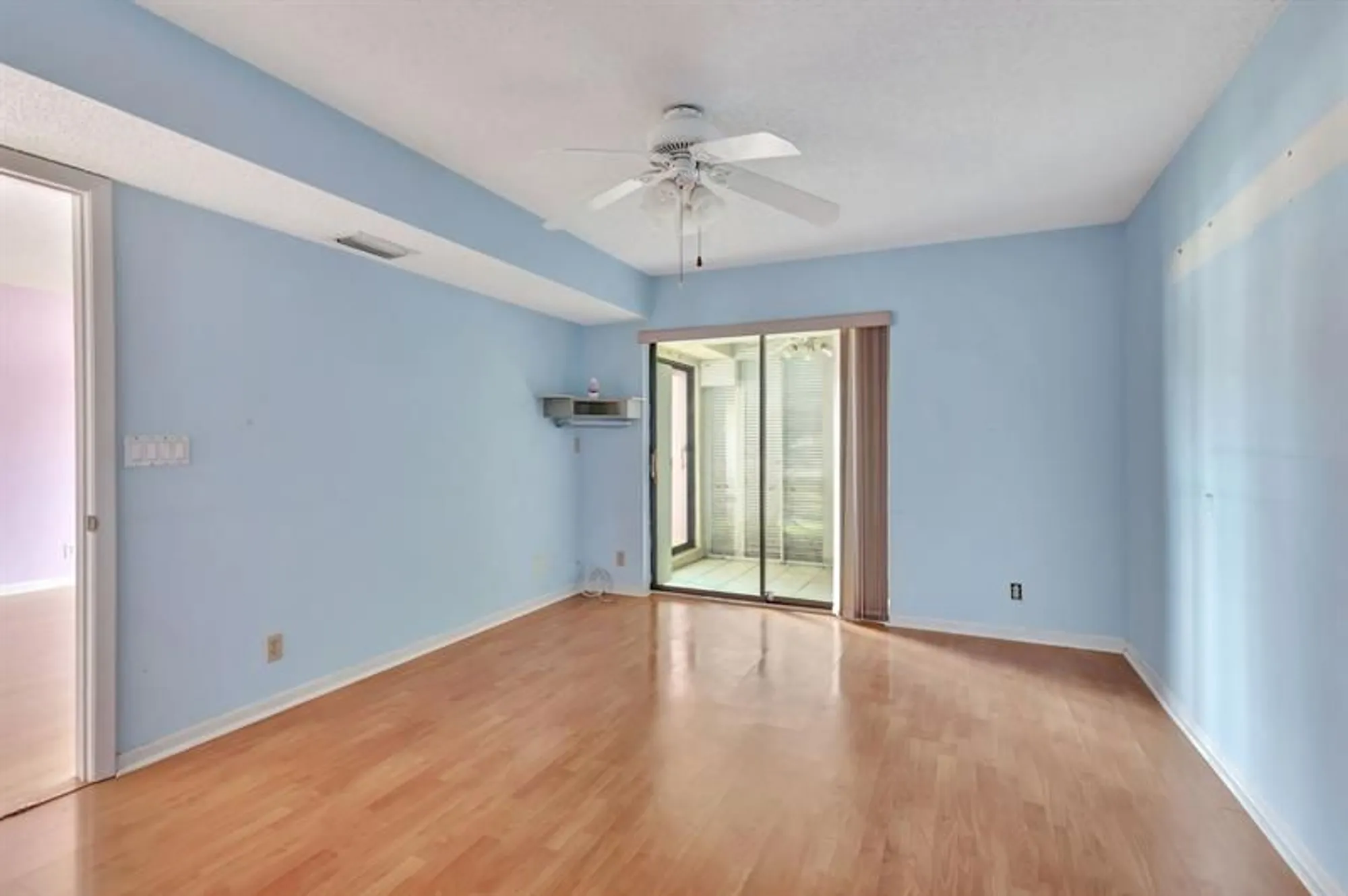 Property Slideshow image 25 of 45 | 7650 tahiti ln 102, Lake Worth, FL, 33467