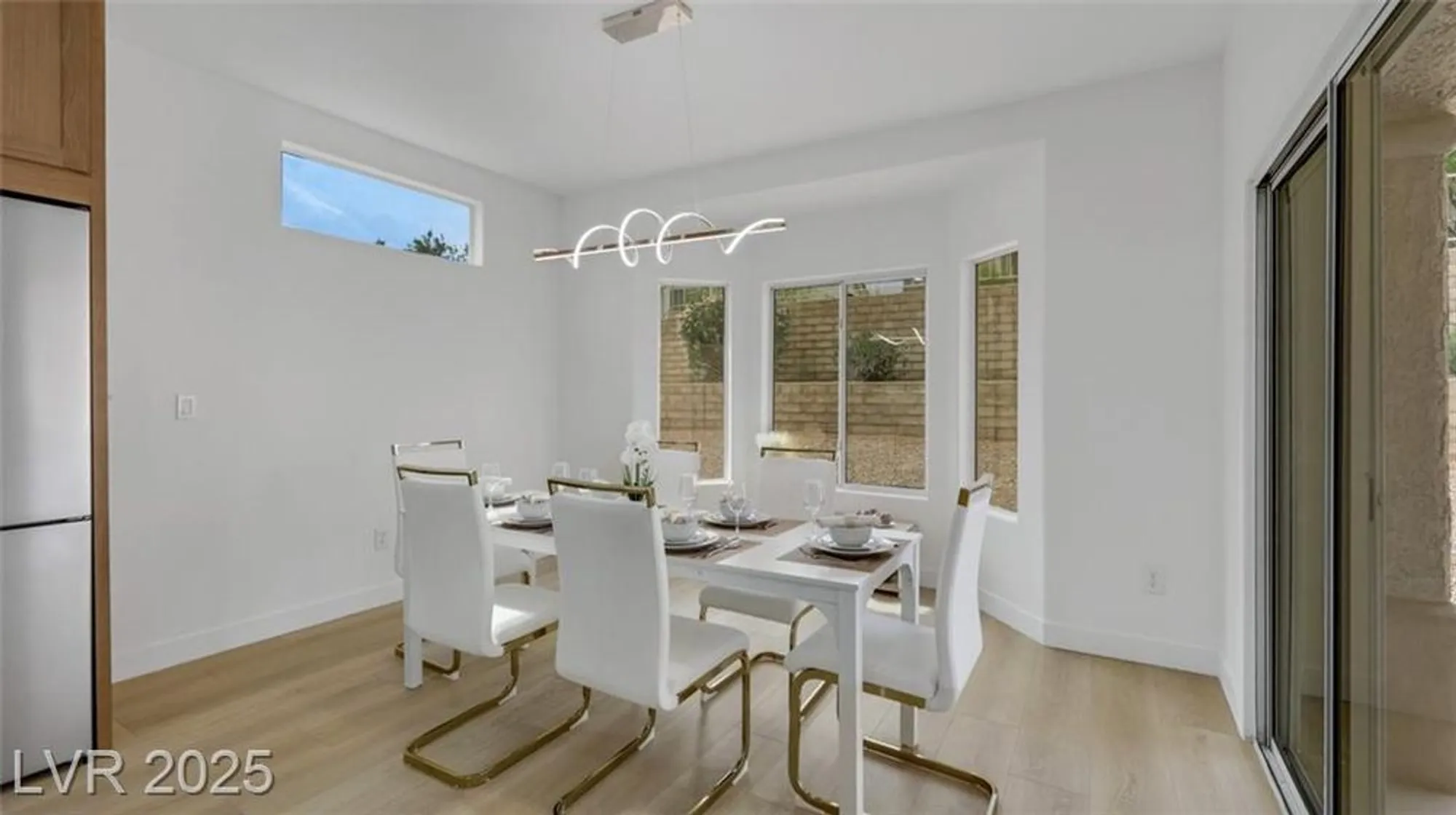 Property Slideshow image 21 of 51 | 3013 abercorn dr, Las Vegas, NV, 89134