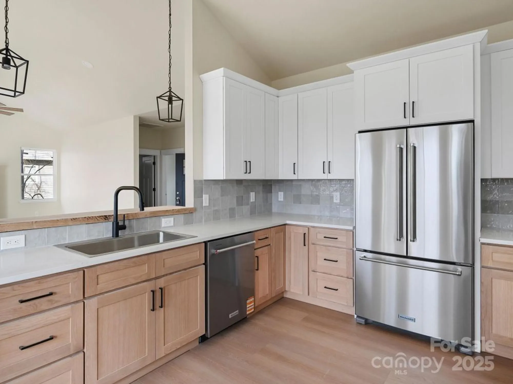 Property Slideshow image 11 of 21 | 296 carriage summitt way, Hendersonville, NC, 28791