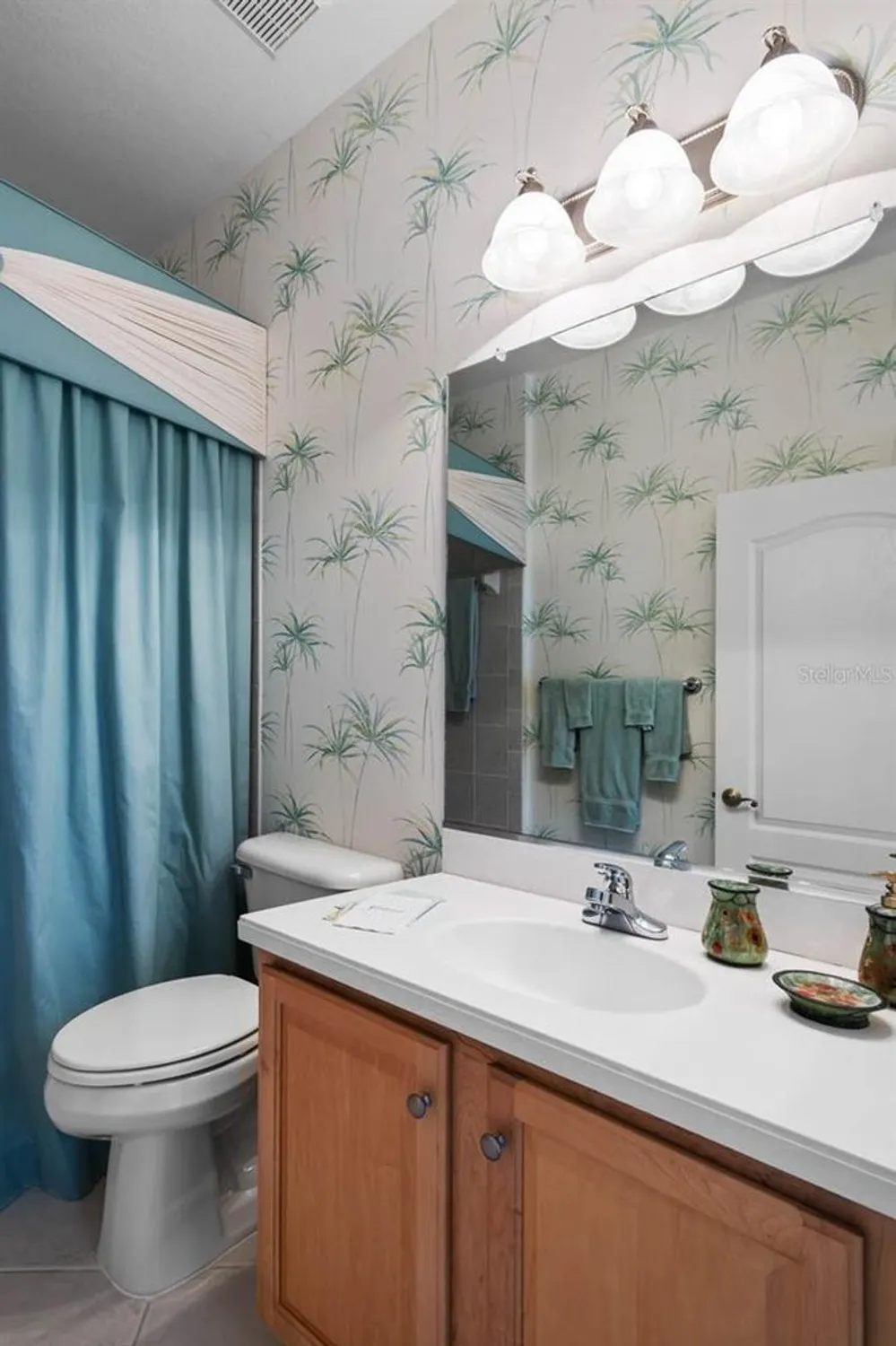 Property Slideshow image 30 of 63 | 1226 lyndhurst greens dr, Sun City Center, FL, 33573