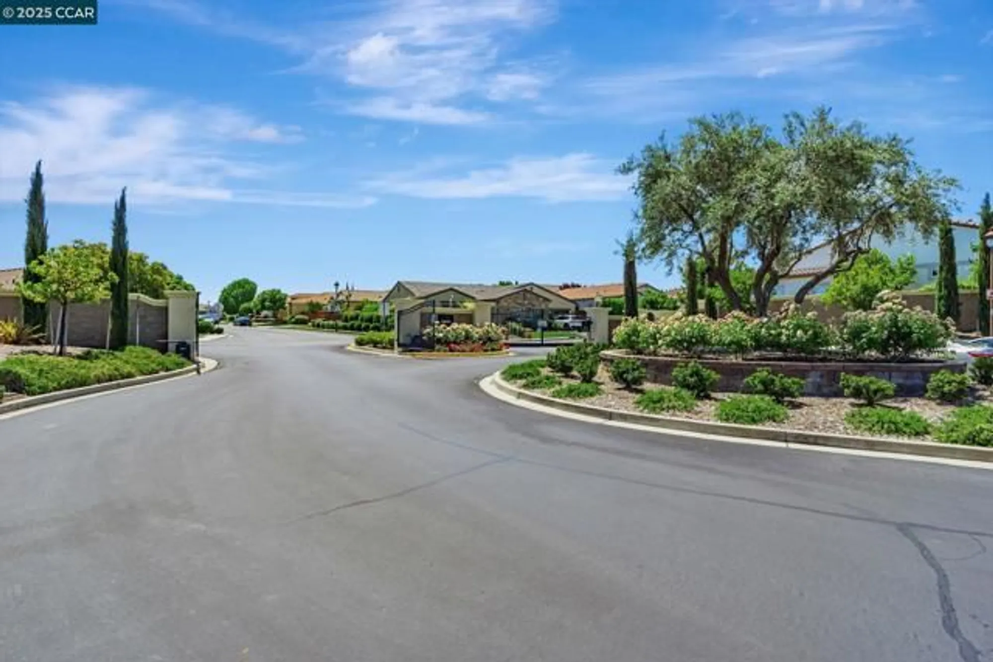 Property Slideshow image 32 of 50 | 1631 chianti ln, Brentwood, CA, 94513