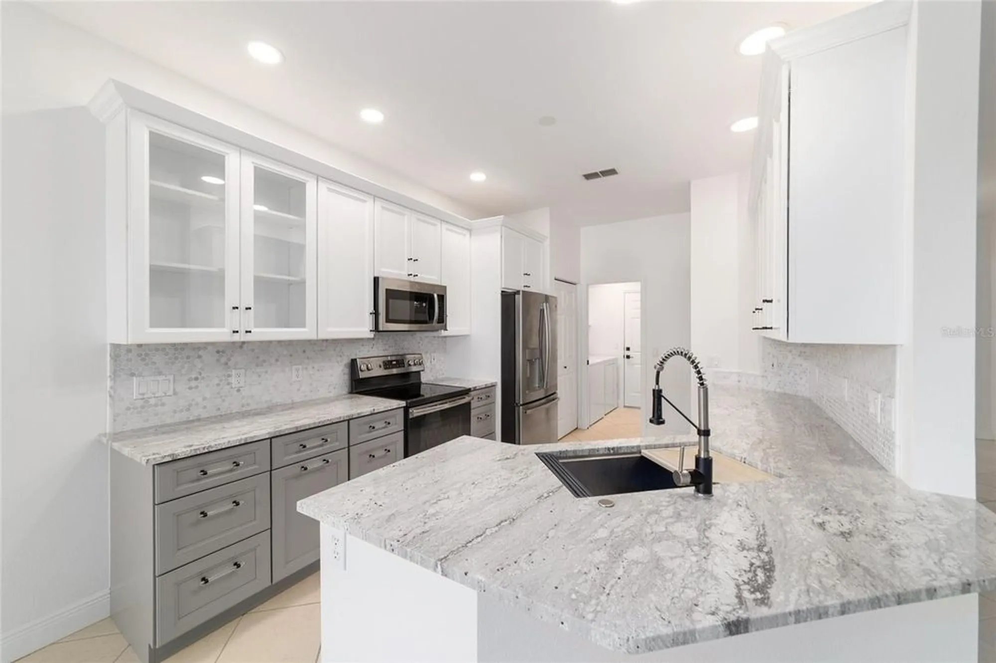 Property Slideshow image 15 of 39 | 9265 sw 93rd cir, Ocala, FL, 34481