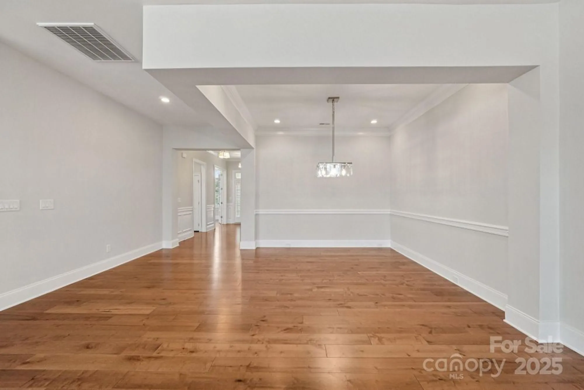 Property Slideshow image 17 of 47 | 45528 misty bluff dr, Charlotte, NC, 28278