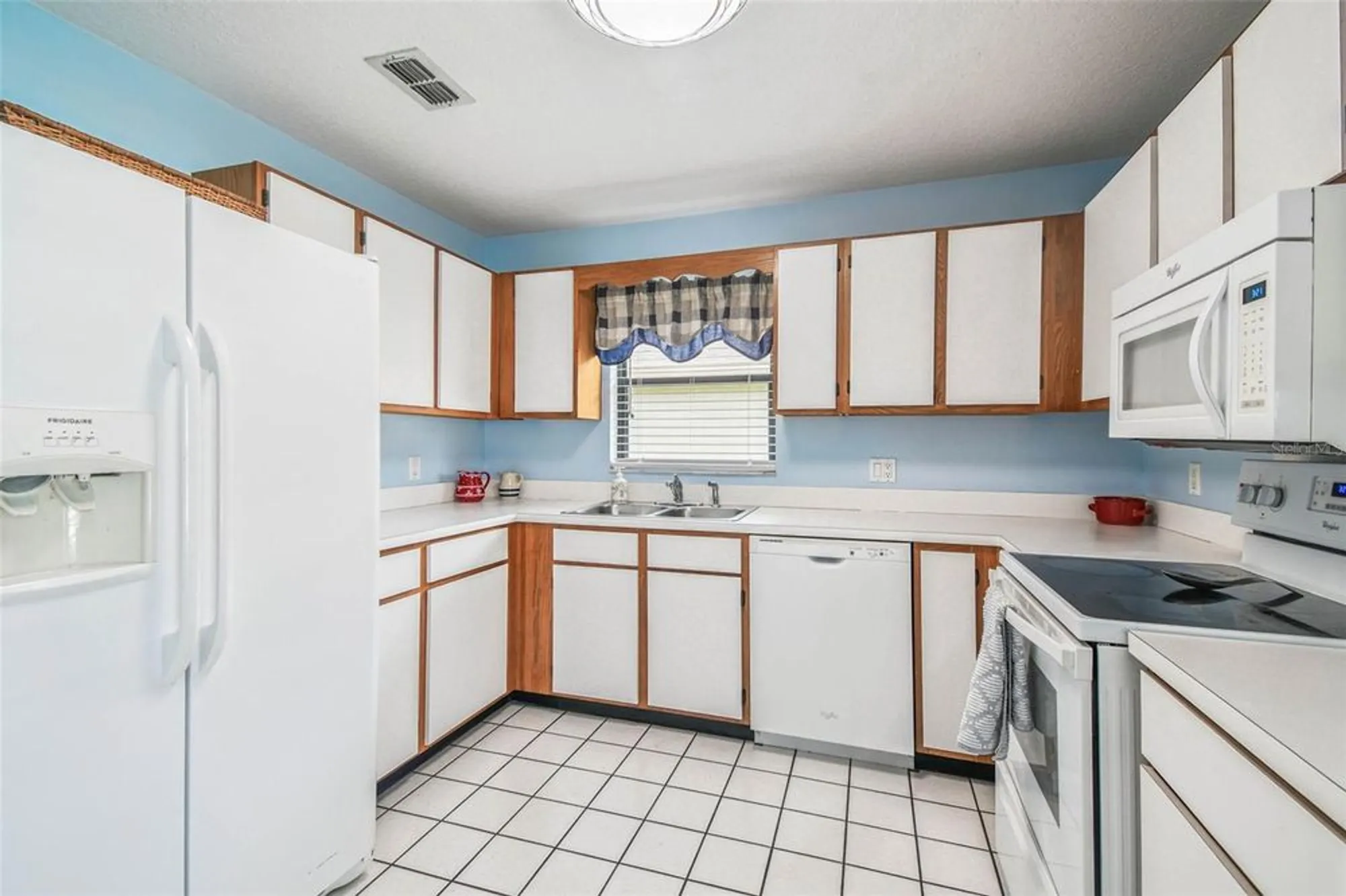 Property Slideshow image 34 of 98 | 6222 crane dr, Lakeland, FL, 33809