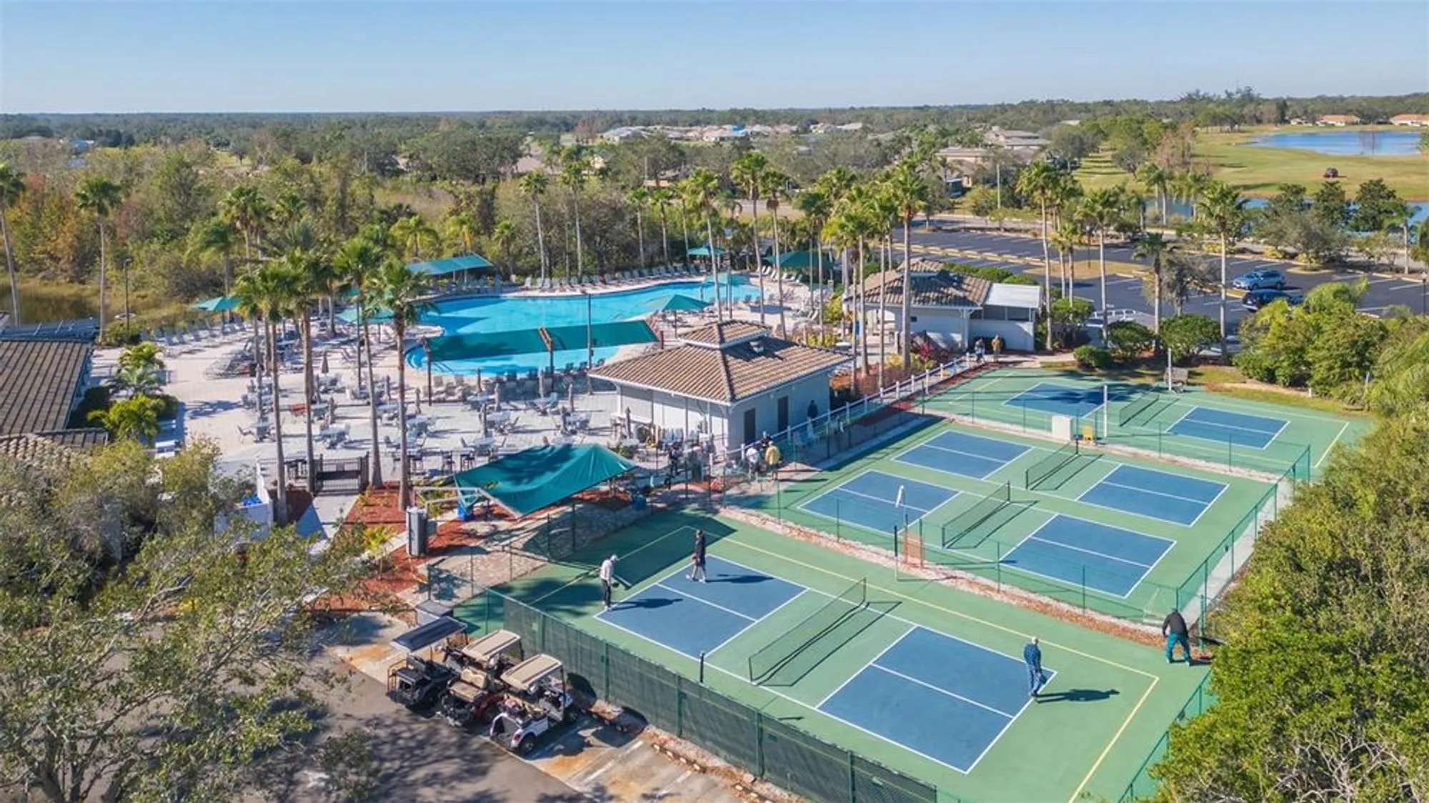 Property Slideshow image 48 of 72 | 951 villeroy greens dr, Sun City Center, FL, 33573