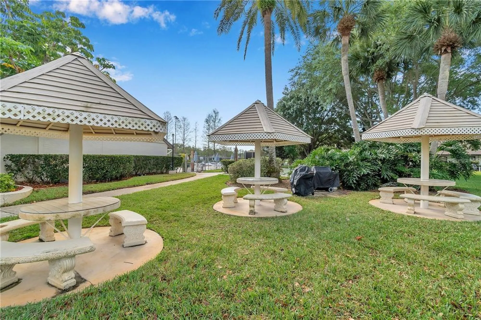 Property Slideshow image 22 of 29 | 2537 royal pines cir # 19d, Clearwater, FL, 33763