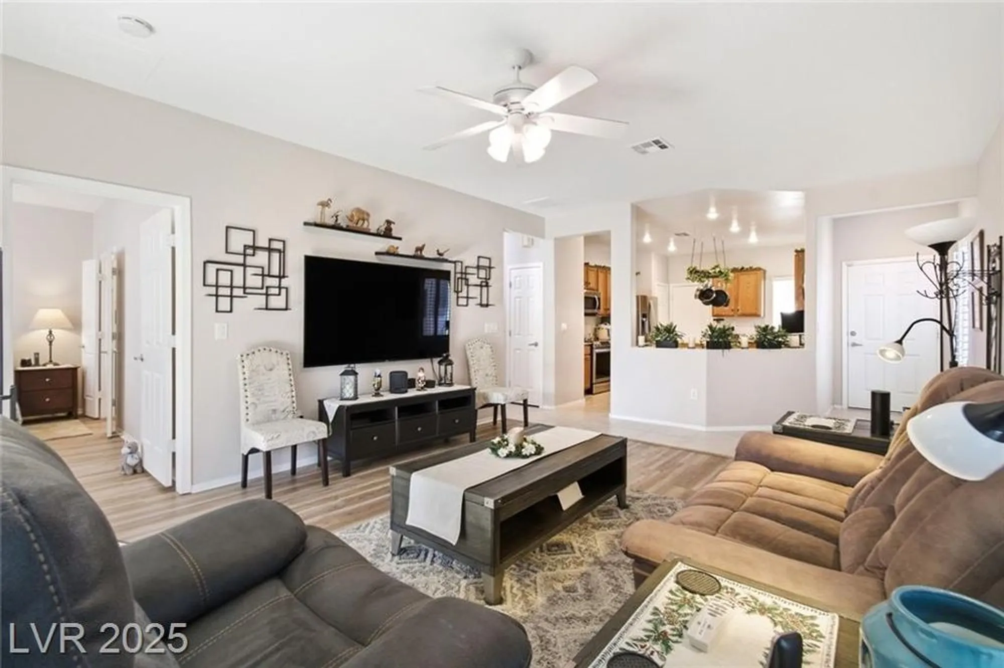 Property Slideshow image 6 of 19 | 3525 herring gull ln, North Las Vegas, NV, 89084
