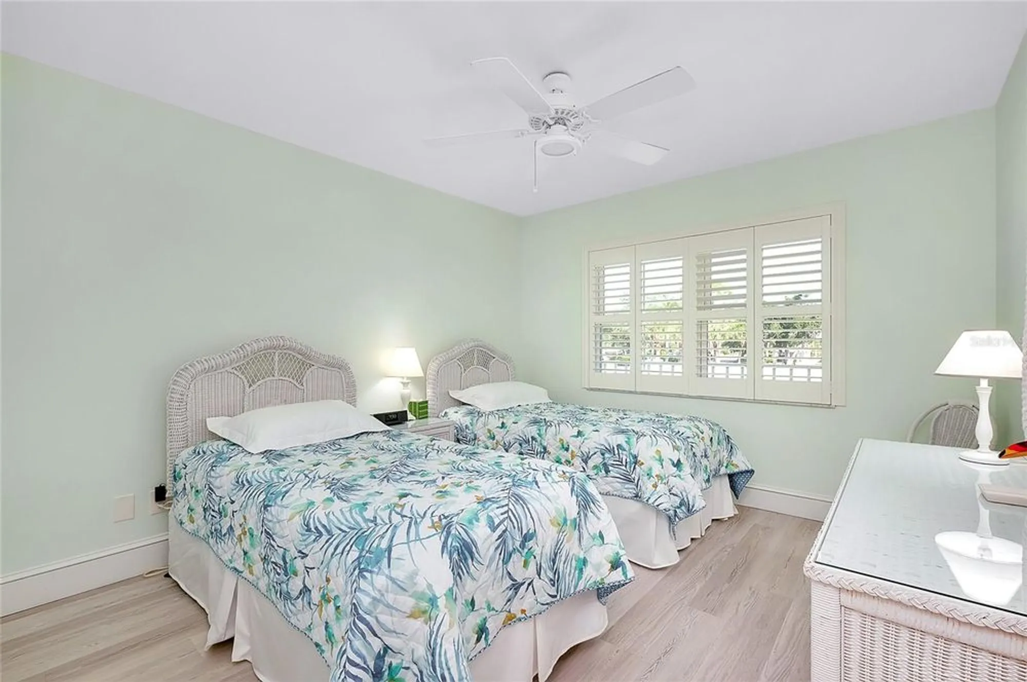 Property Slideshow image 34 of 68 | 433 cerromar ln 430, Venice, FL, 34293