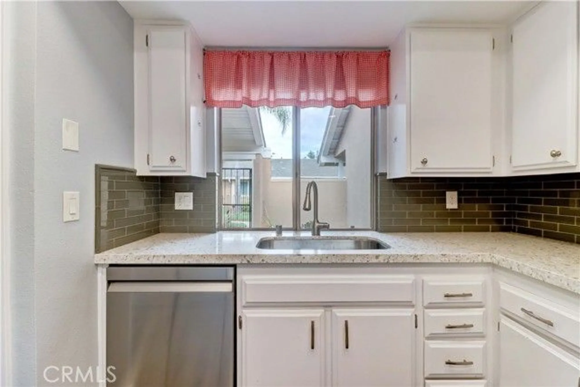 Property Slideshow image 16 of 63 | 8566 sierra cir 911-c, Huntington Beach, CA, 92646