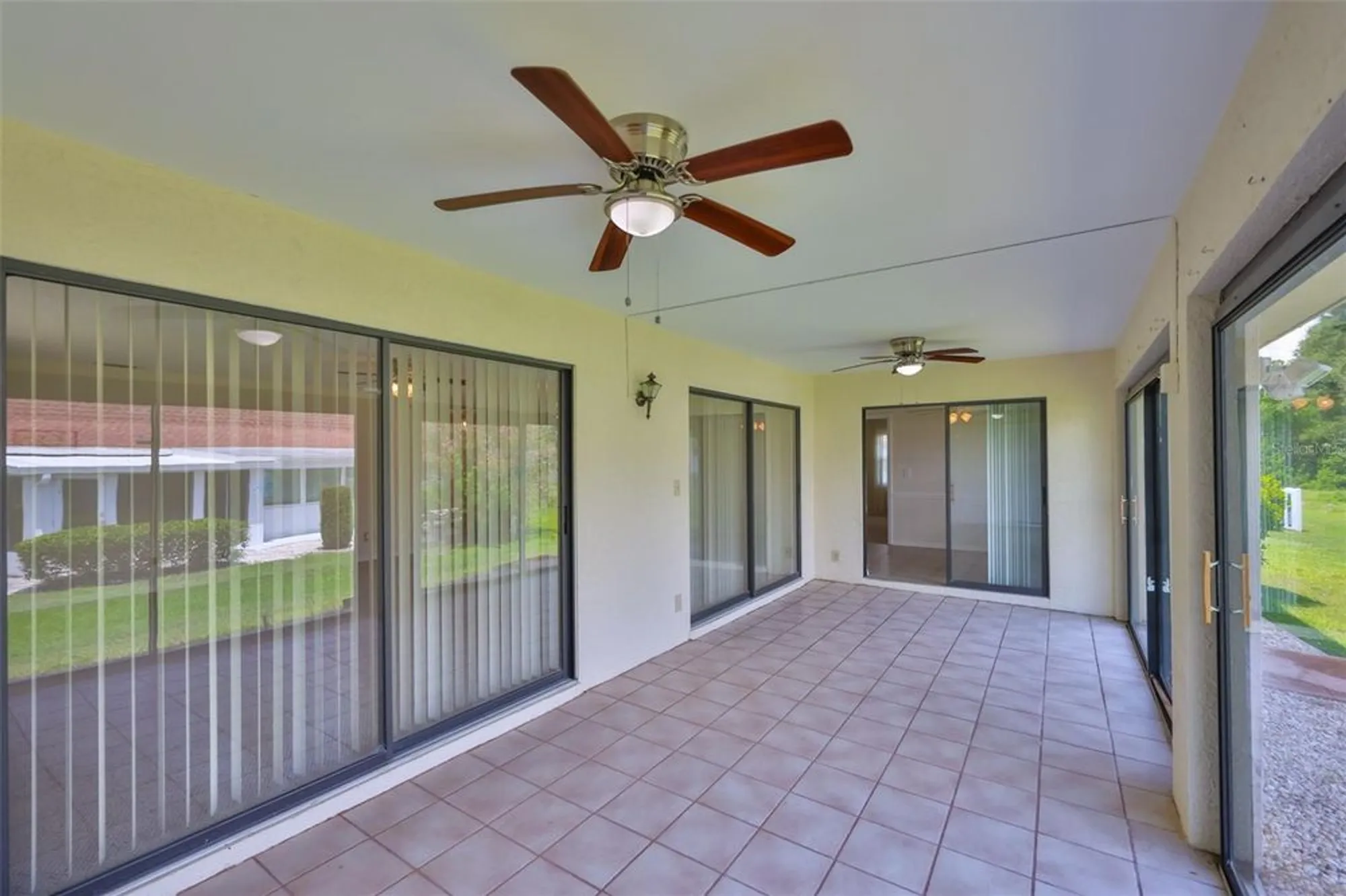 Property Slideshow image 11 of 22 | 1709 s pebble beach blvd, Sun City Center, FL, 33573