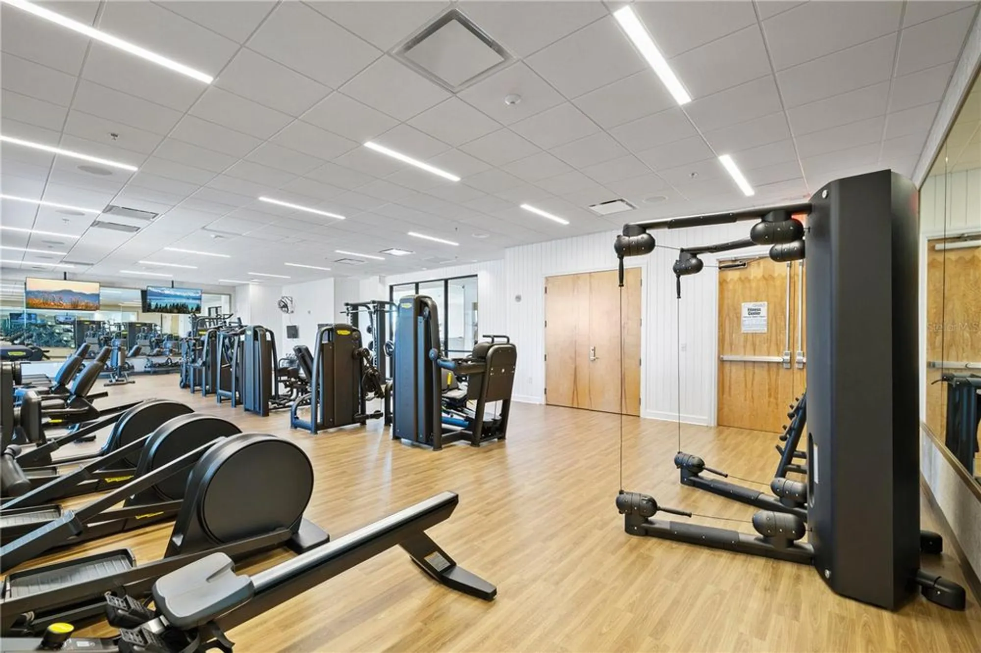 Property Slideshow image 57 of 70 | 15162 canopy cove dr, Winter Garden, FL, 34787