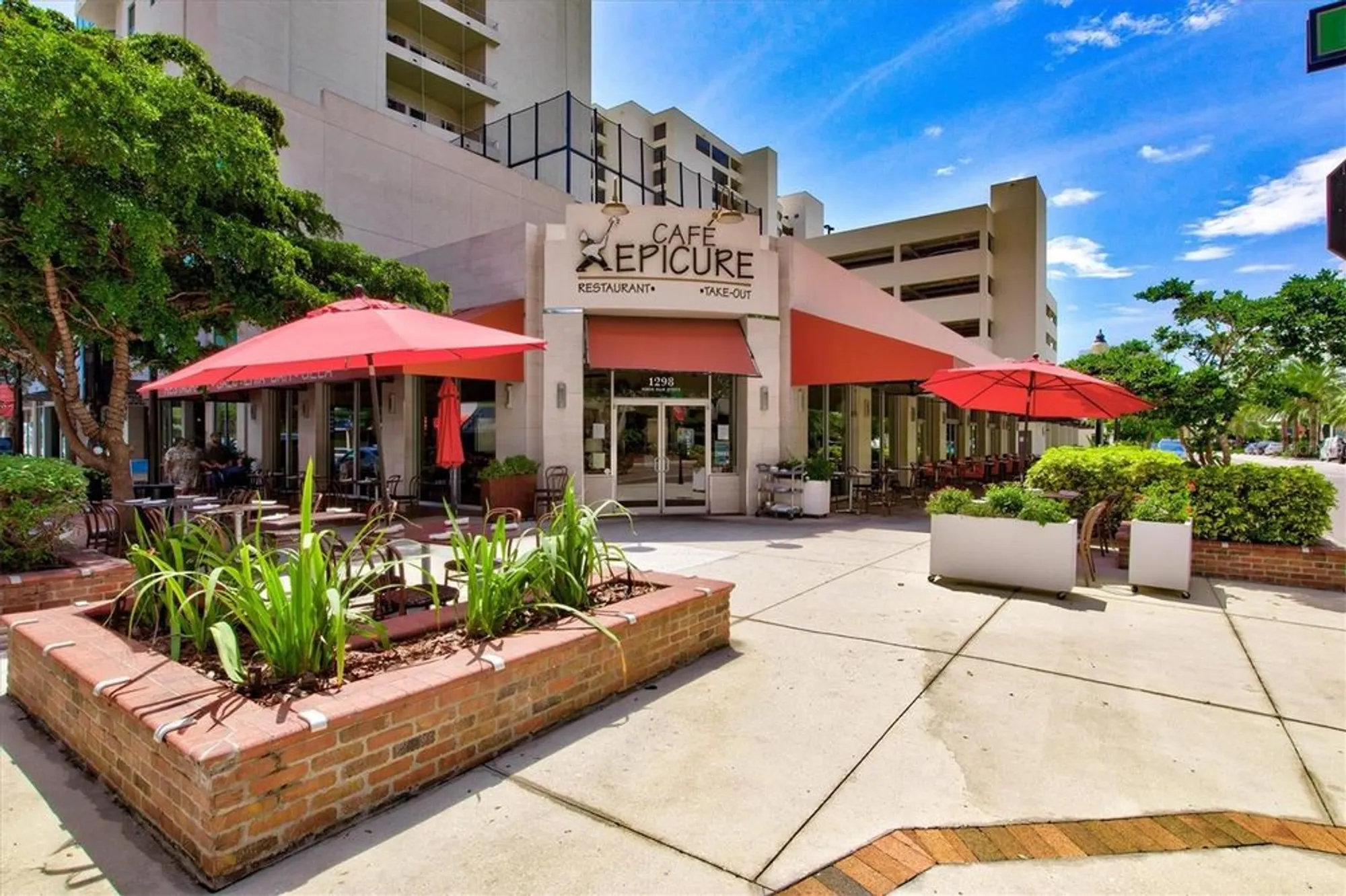 Property Slideshow image 64 of 82 | 7461 w country club dr 408, Sarasota, FL, 34243