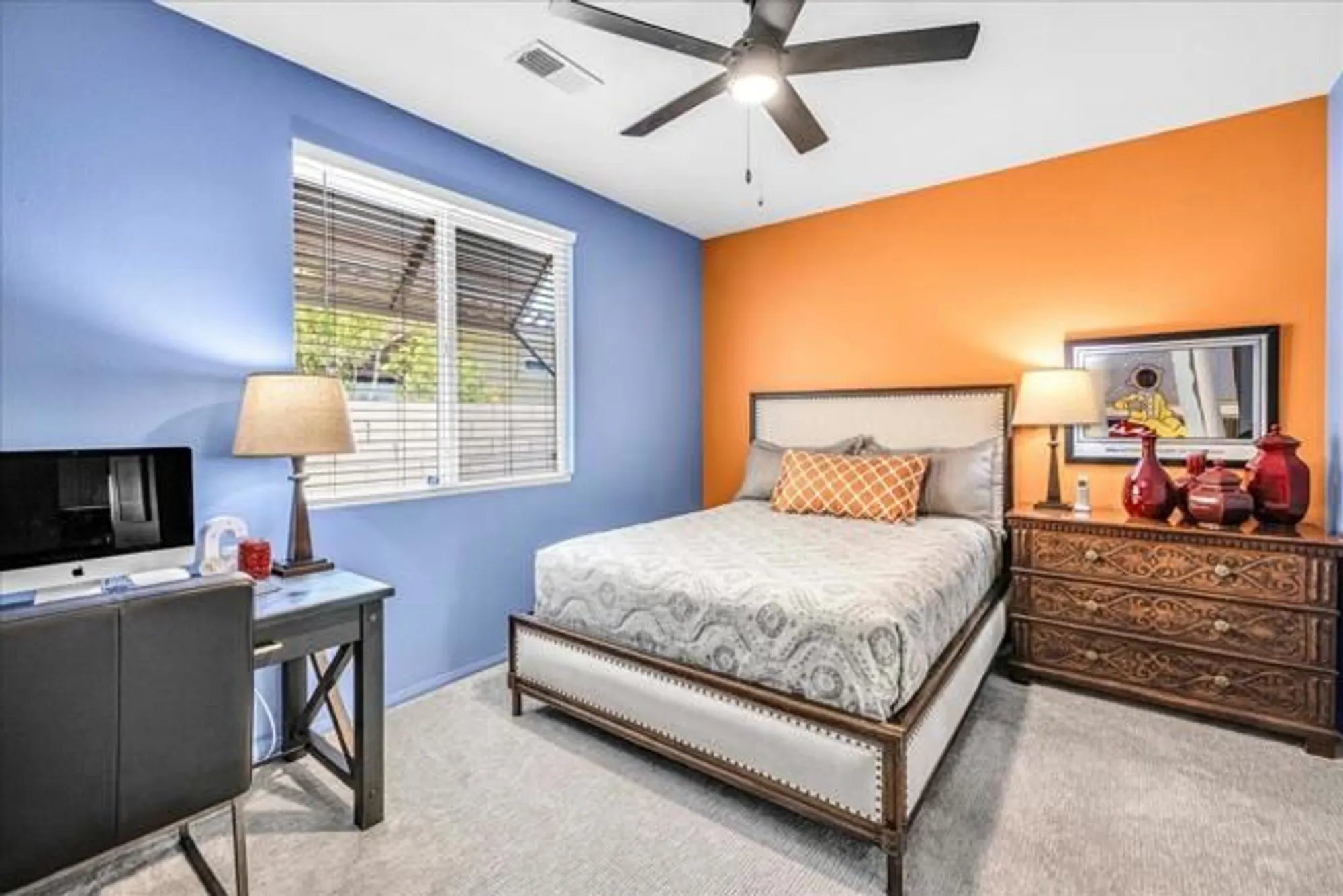 Property Slideshow image 21 of 48 | 2090 savanna way, Palm Springs, CA, 92262