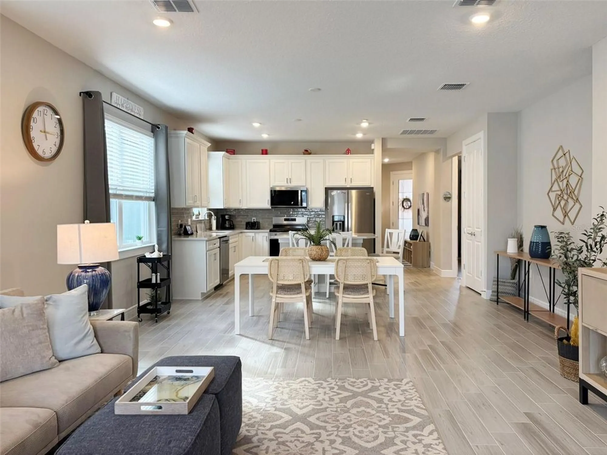 Property Slideshow image 18 of 40 | 13545 pearl beach st, Winter Garden, FL, 34787