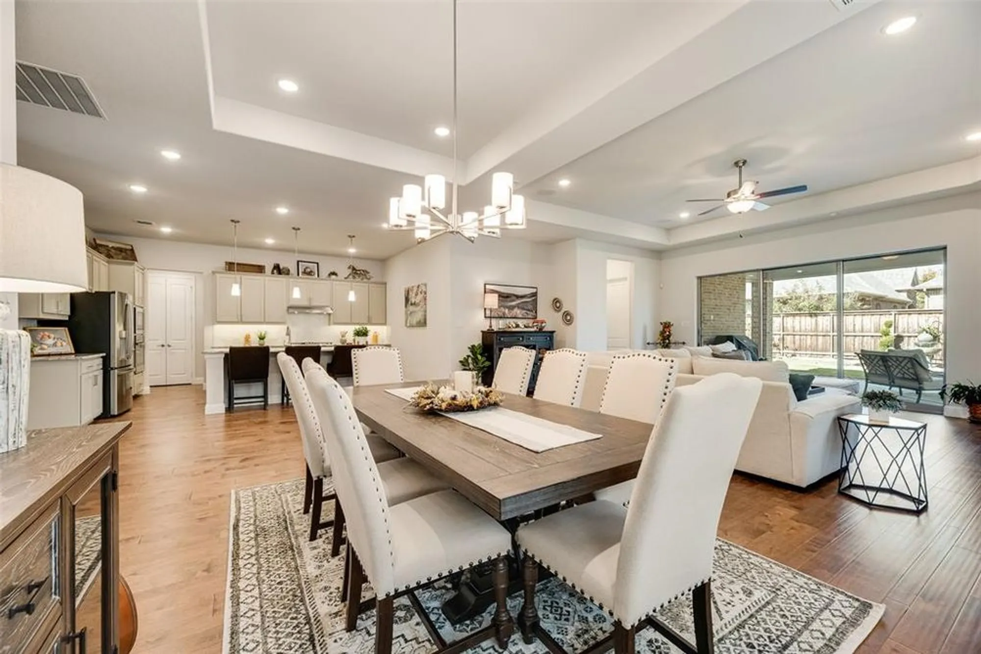 Property Slideshow image 10 of 39 | 2725 cumberland, The Colony, TX, 75056