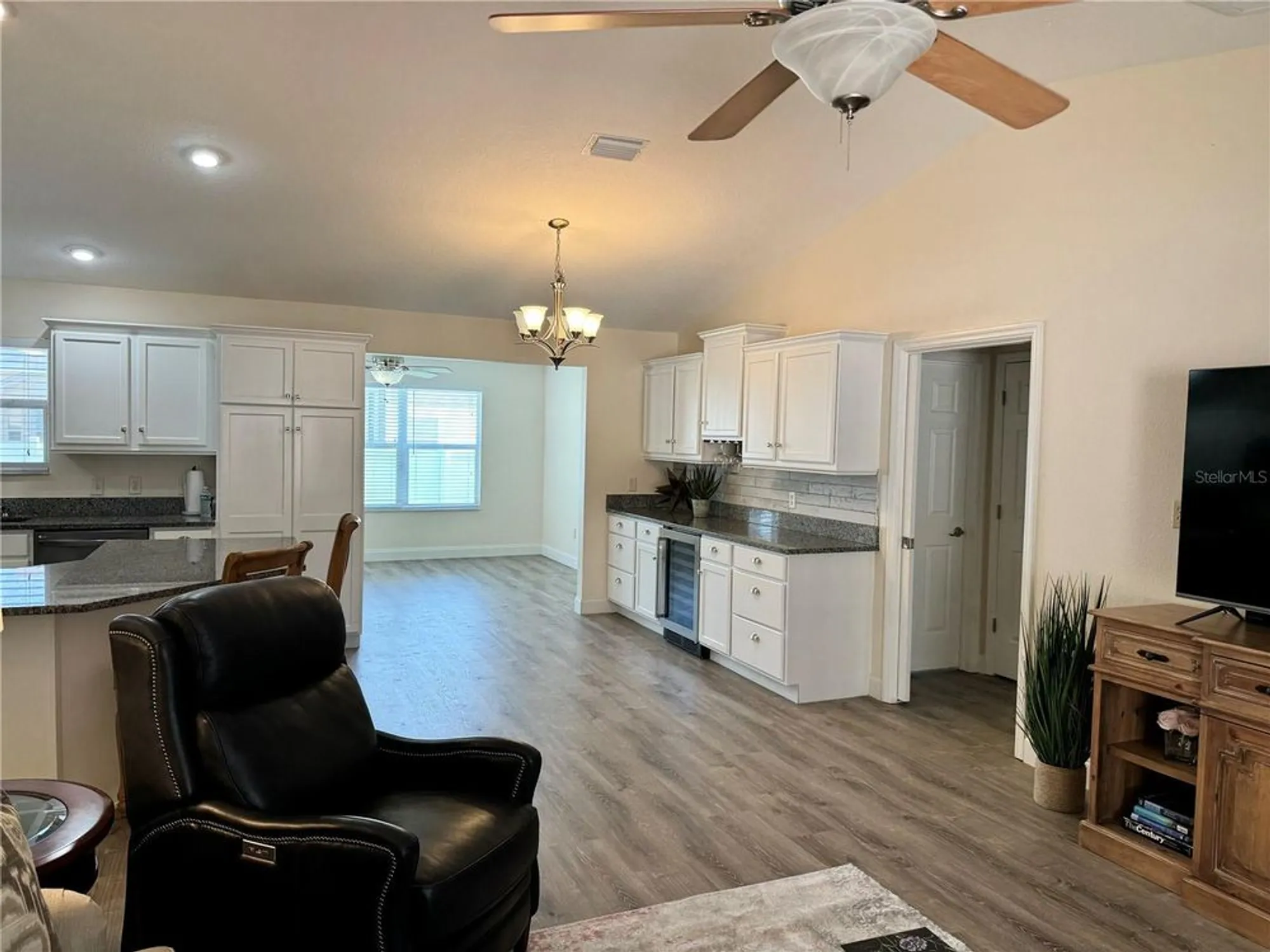 Property Slideshow image 7 of 35 | 12046 ne 51st cir, Oxford, FL, 34484