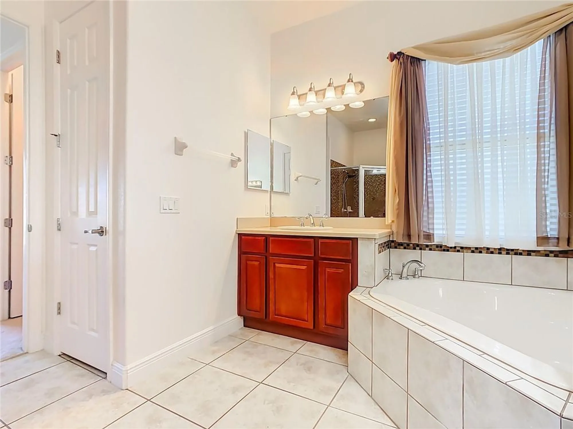 Property Slideshow image 34 of 61 | 650 carmel ln, Kissimmee, FL, 34759