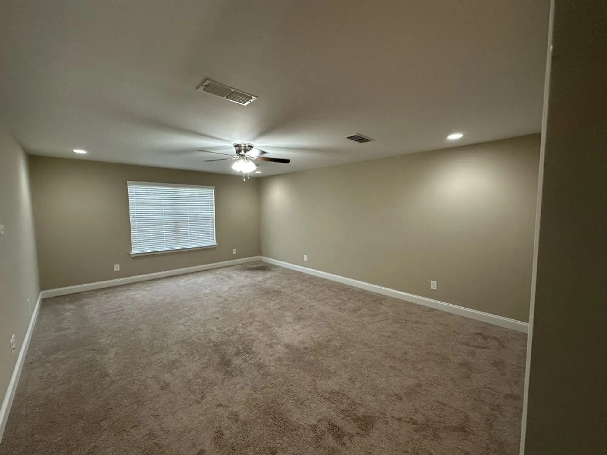 Property Slideshow image 7 of 23 | 1108 marys pl, Lebanon, TN, 37090