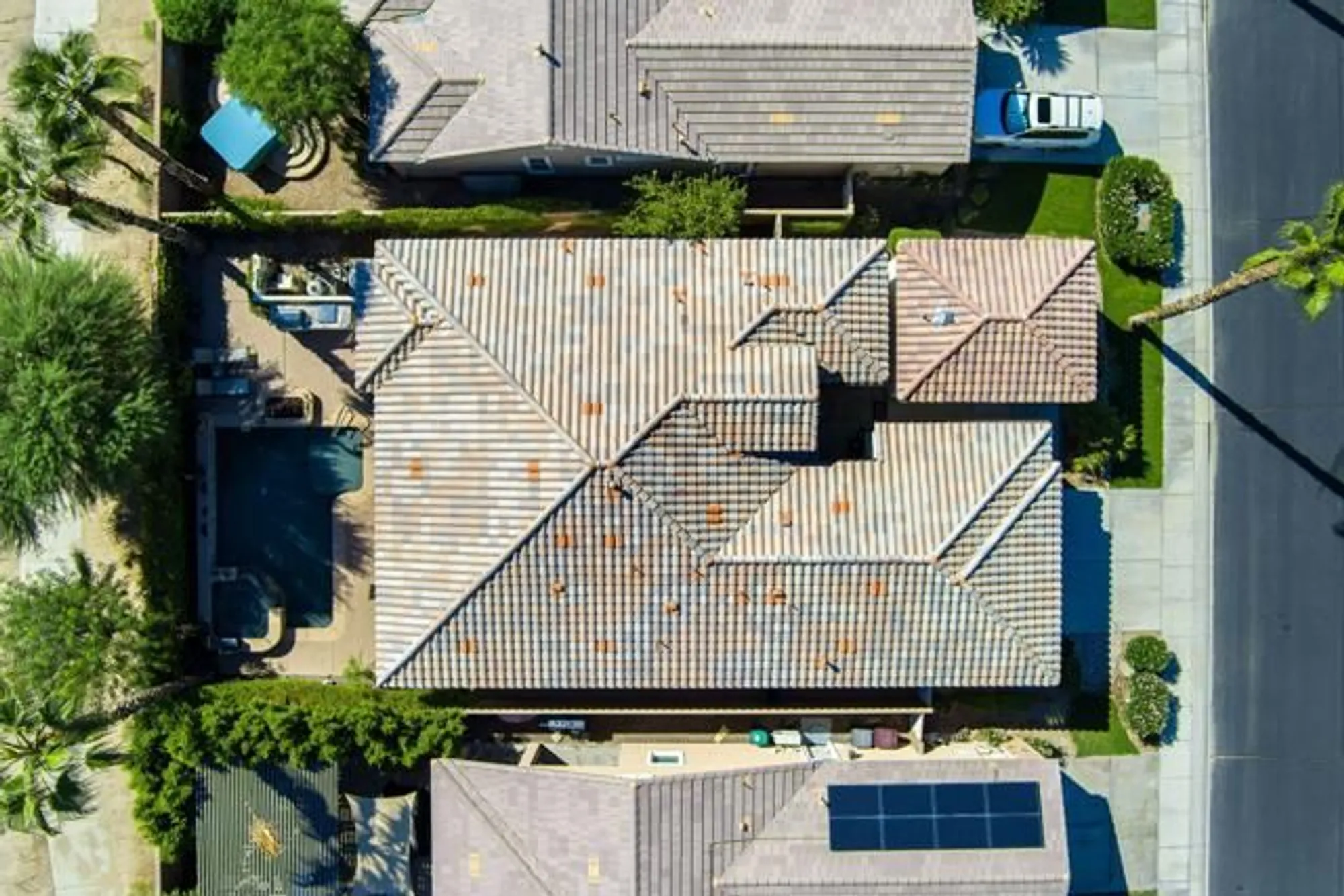 Property Slideshow image 3 of 84 | 61254 cactus spring dr, La Quinta, CA, 92253