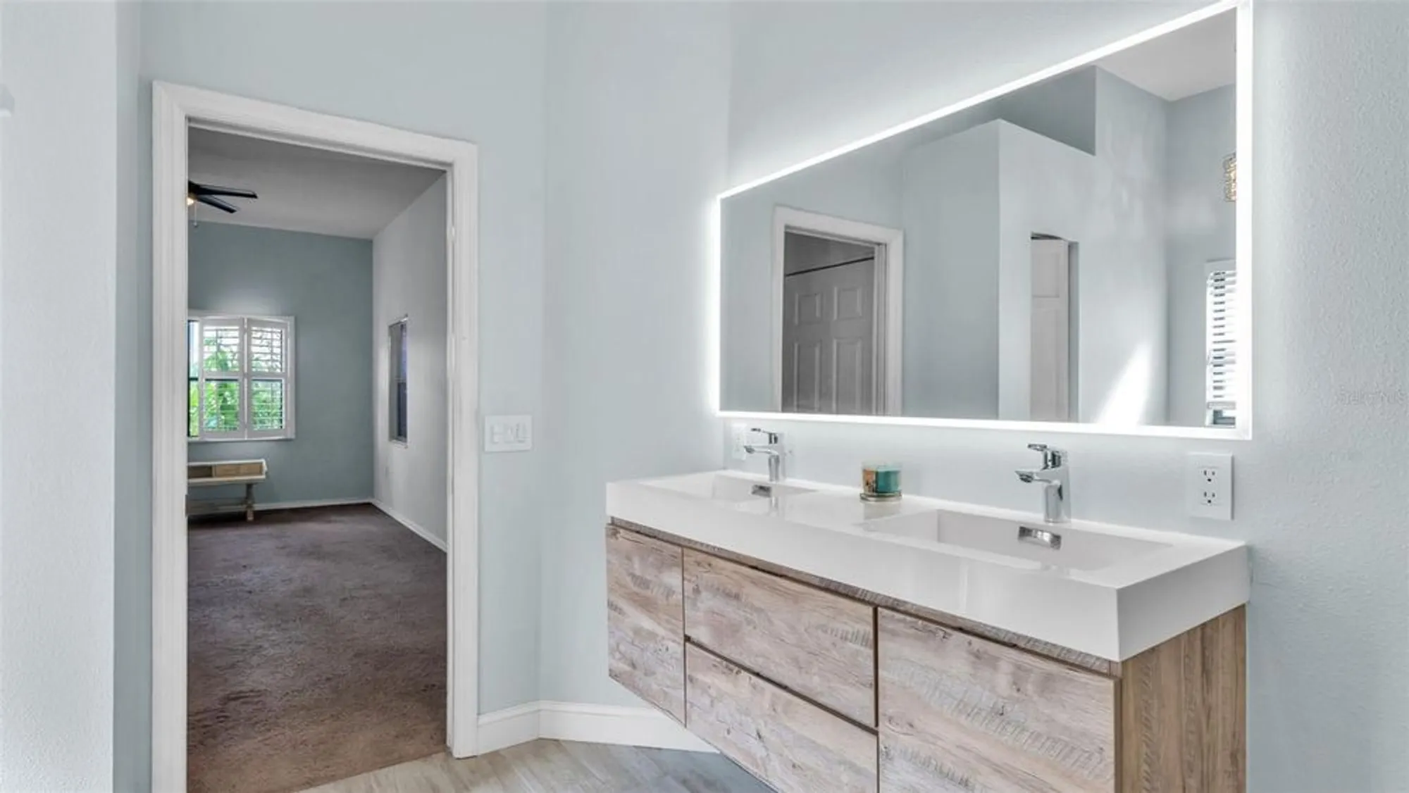 Property Slideshow image 16 of 50 | 6064 condor dr, Lakeland, FL, 33809