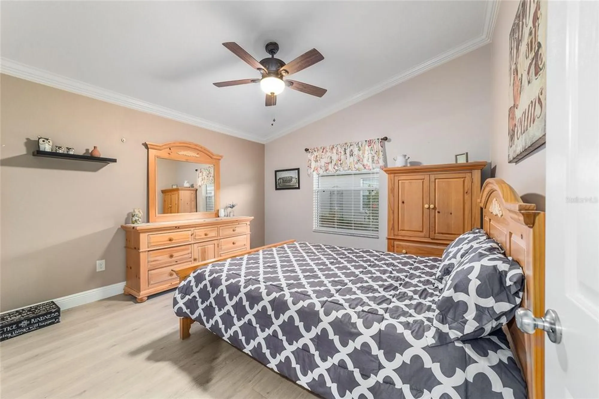 Property Slideshow image 36 of 51 | 2237 jetta way, The Villages, FL, 32162