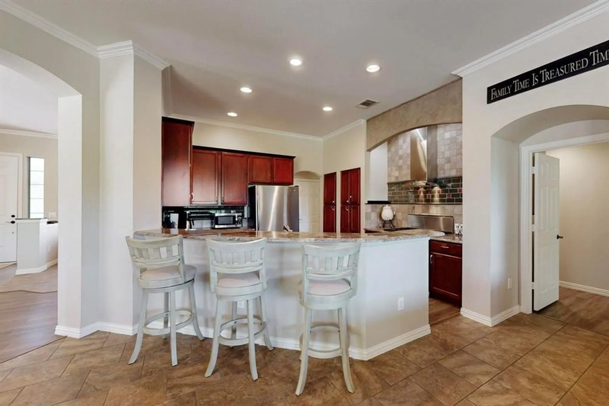 Property Slideshow image 12 of 40 | 10000 soriano st, Denton, TX, 76207