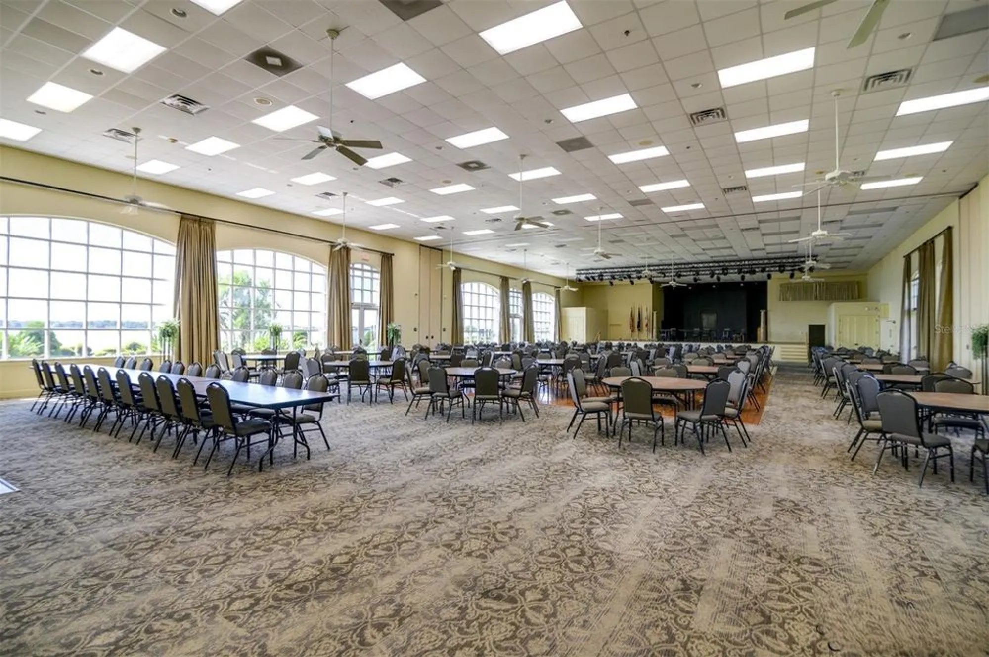 Property Slideshow image 70 of 100 | 4184 aberdeen ln, Lake Wales, FL, 33859